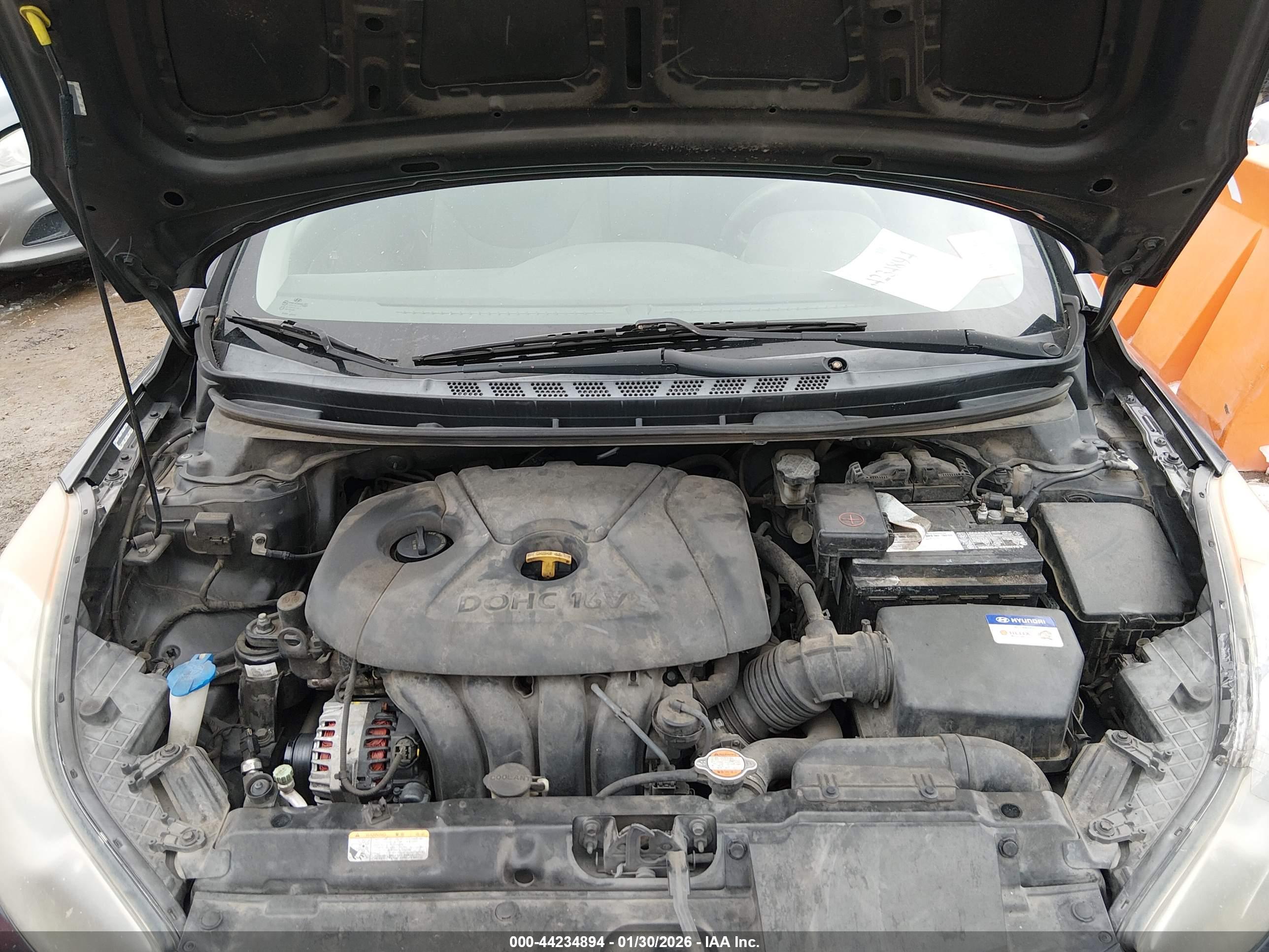 HYUNDAI ELANTRA image 10