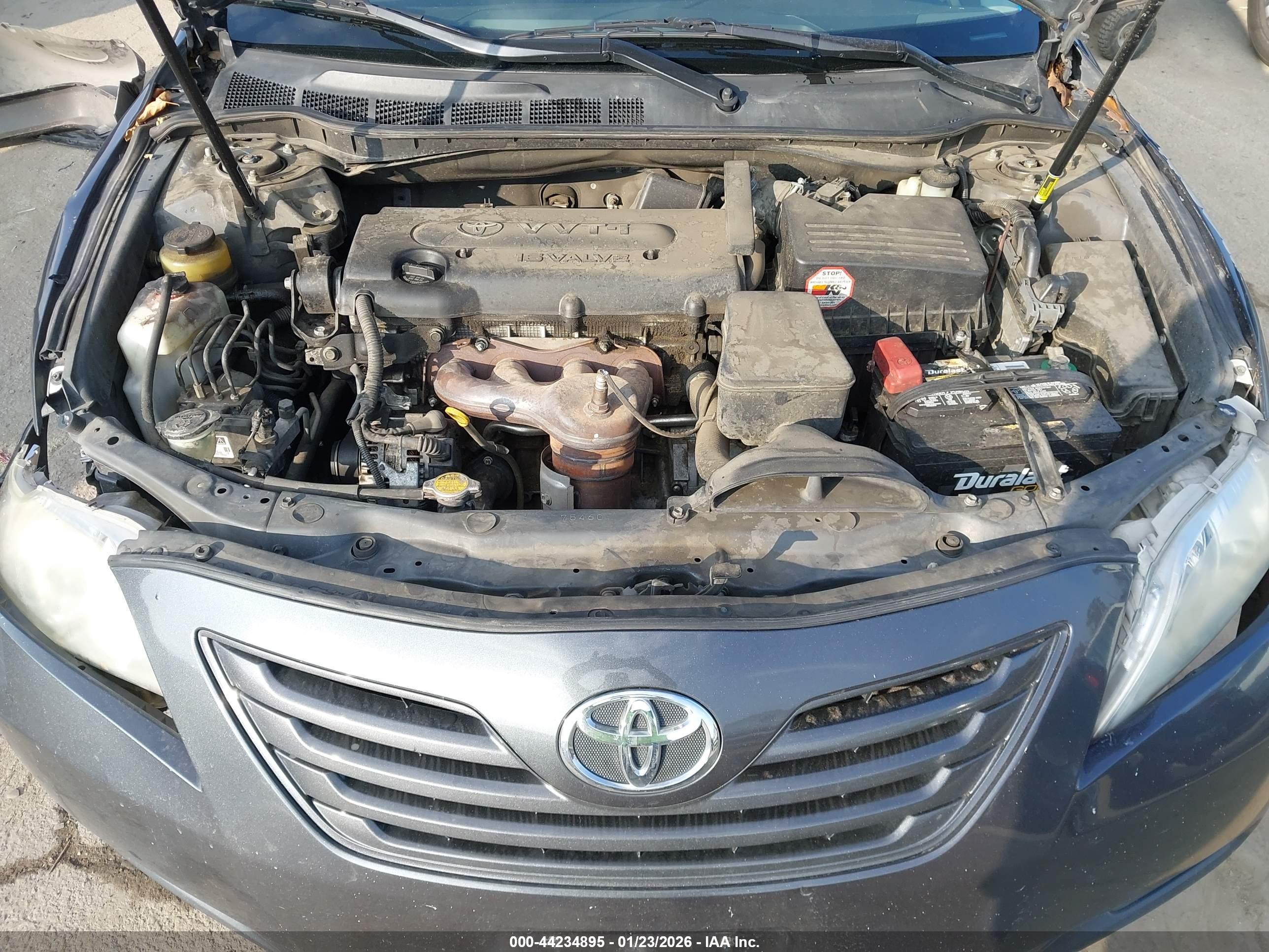 TOYOTA CAMRY image 10