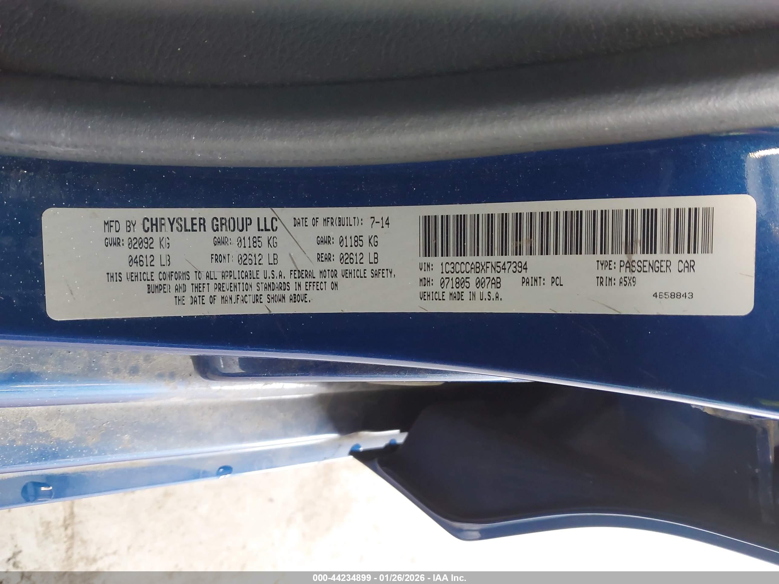CHRYSLER 200 image 9