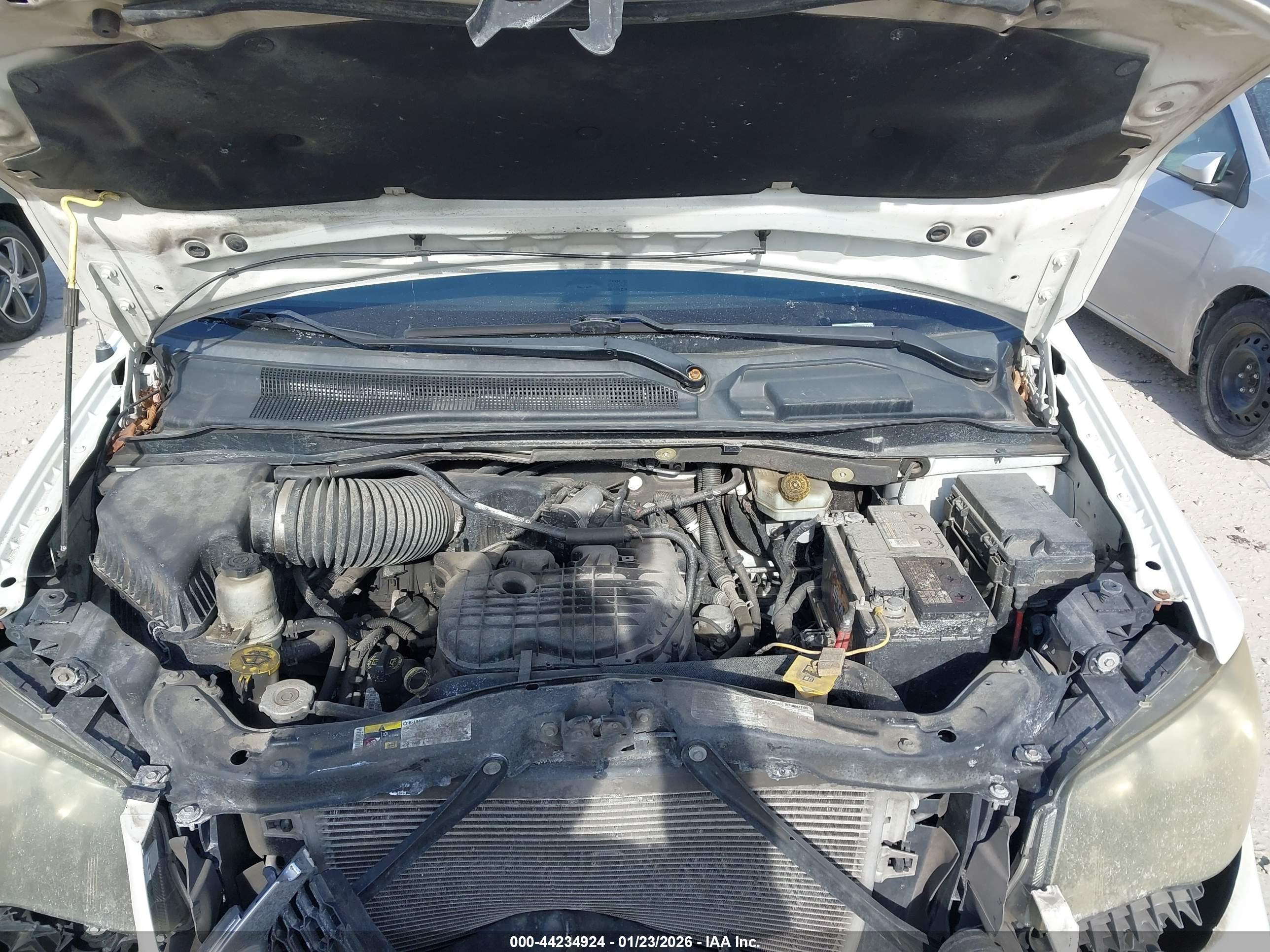 DODGE GRAND image 10