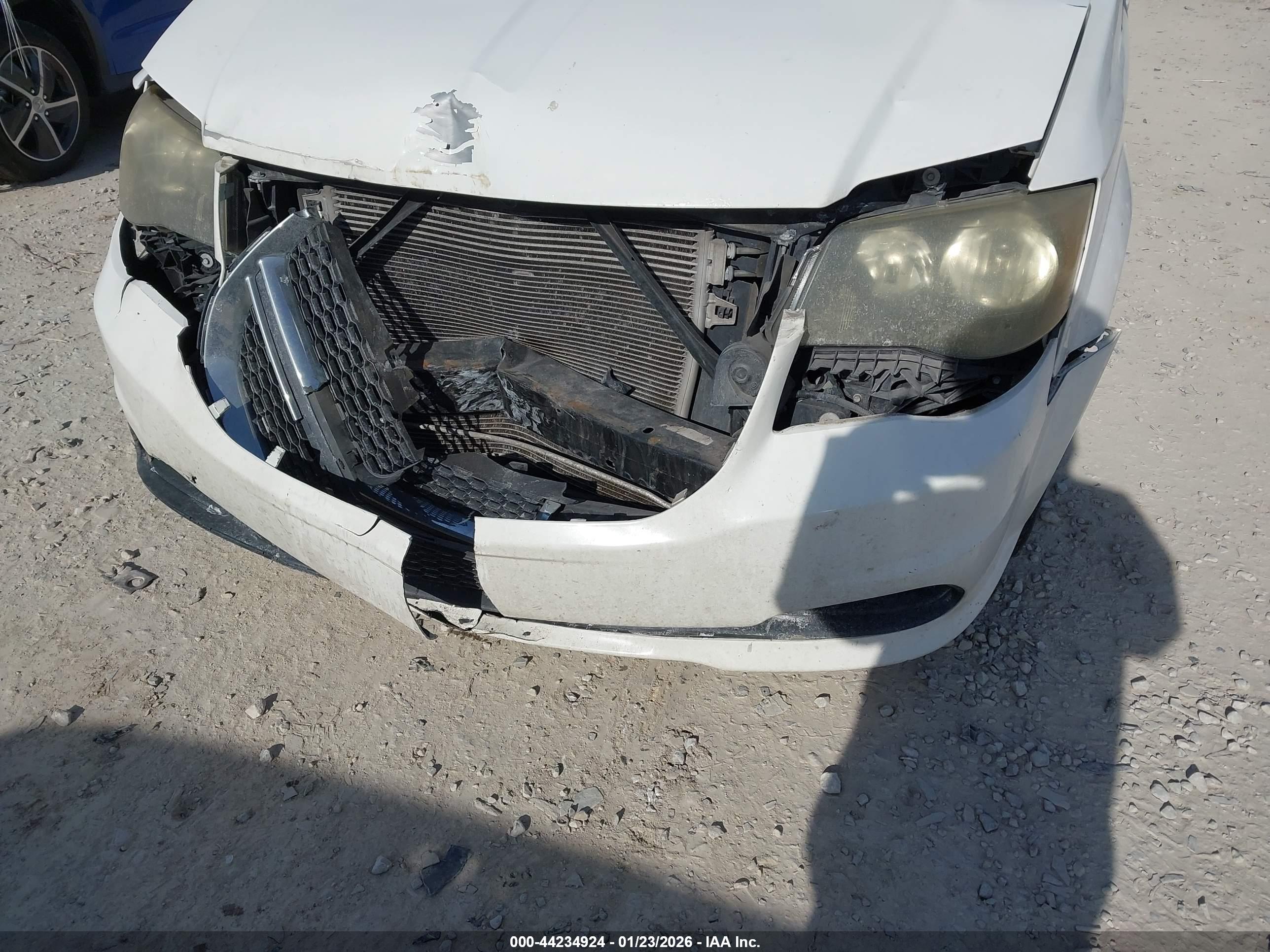 DODGE GRAND image 6