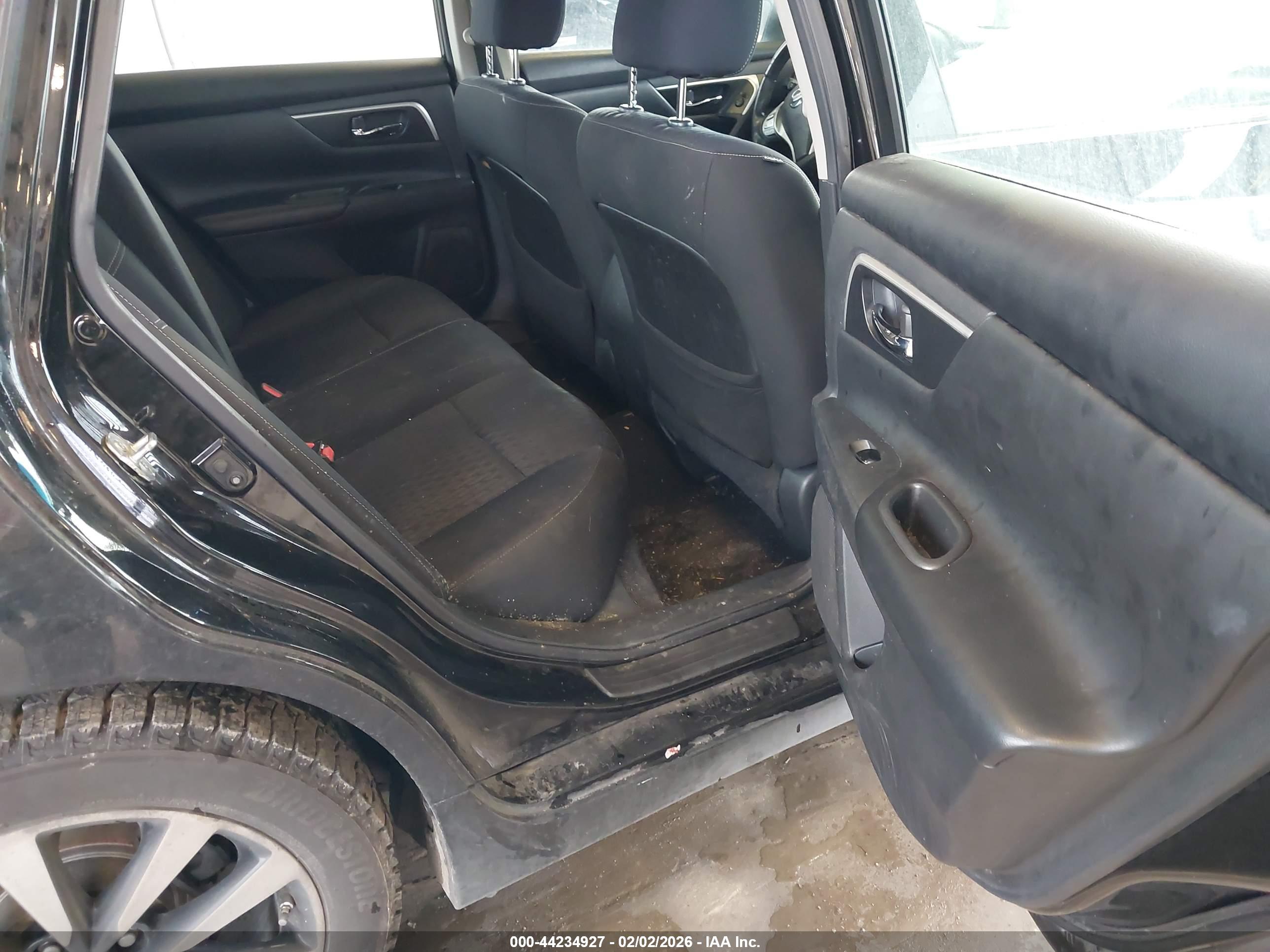NISSAN ALTIMA image 8