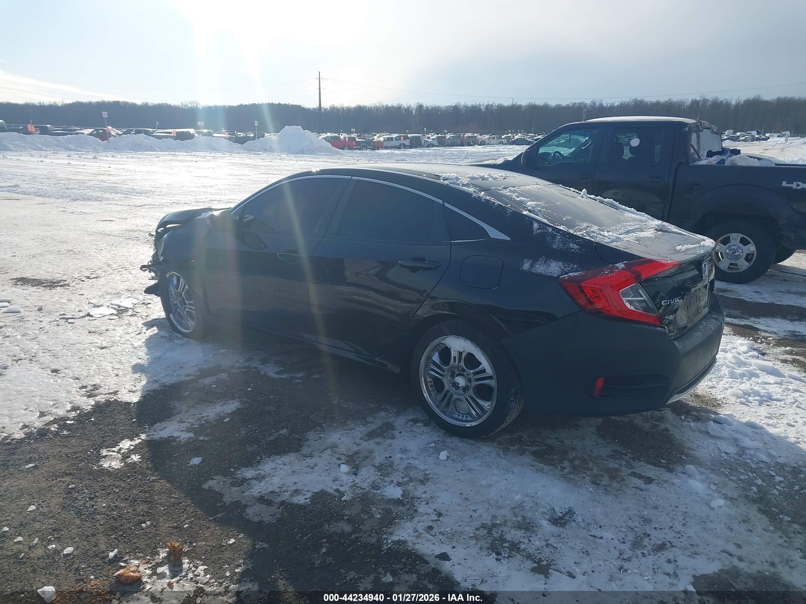 HONDA CIVIC image 3