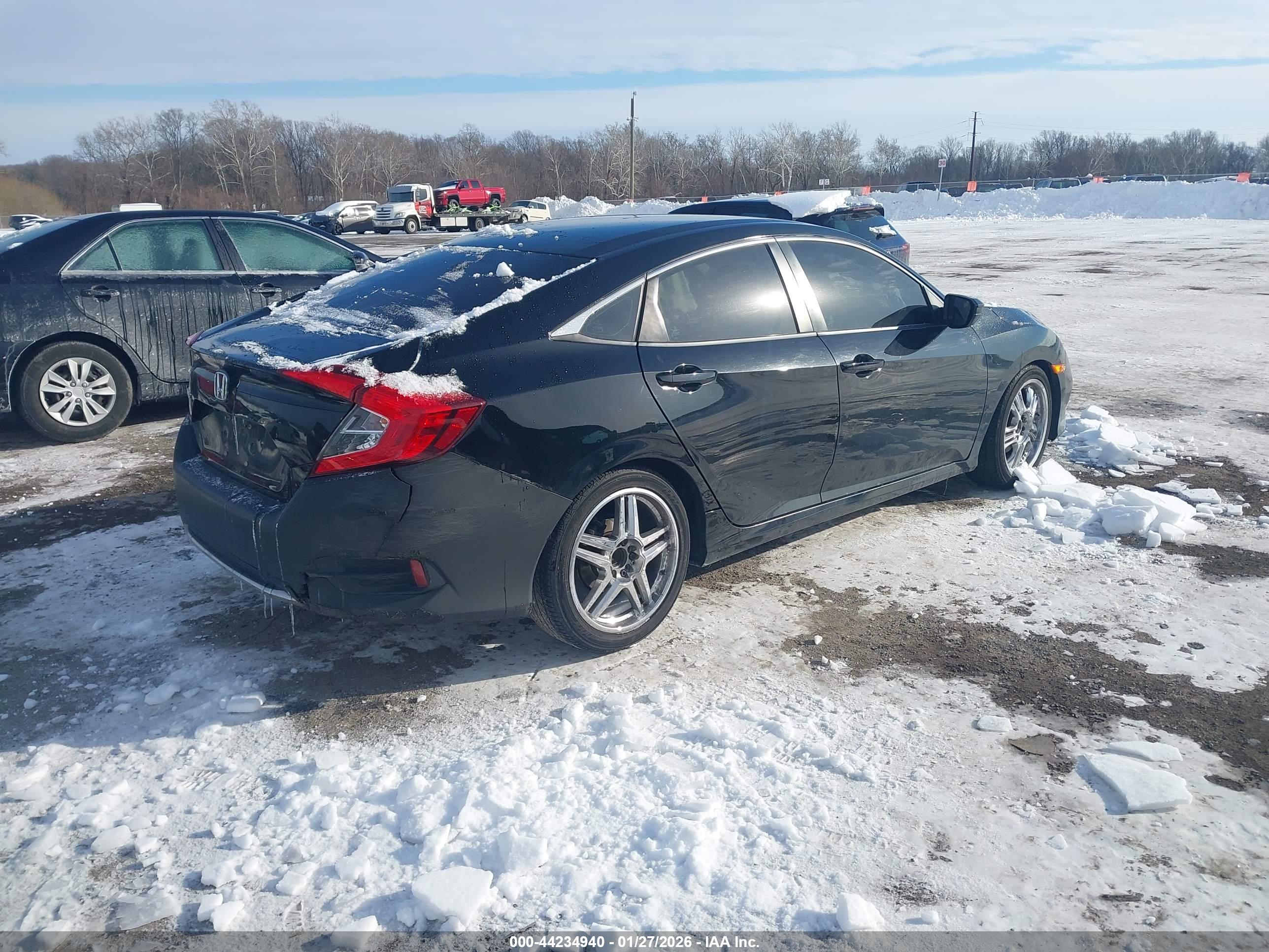 HONDA CIVIC image 4