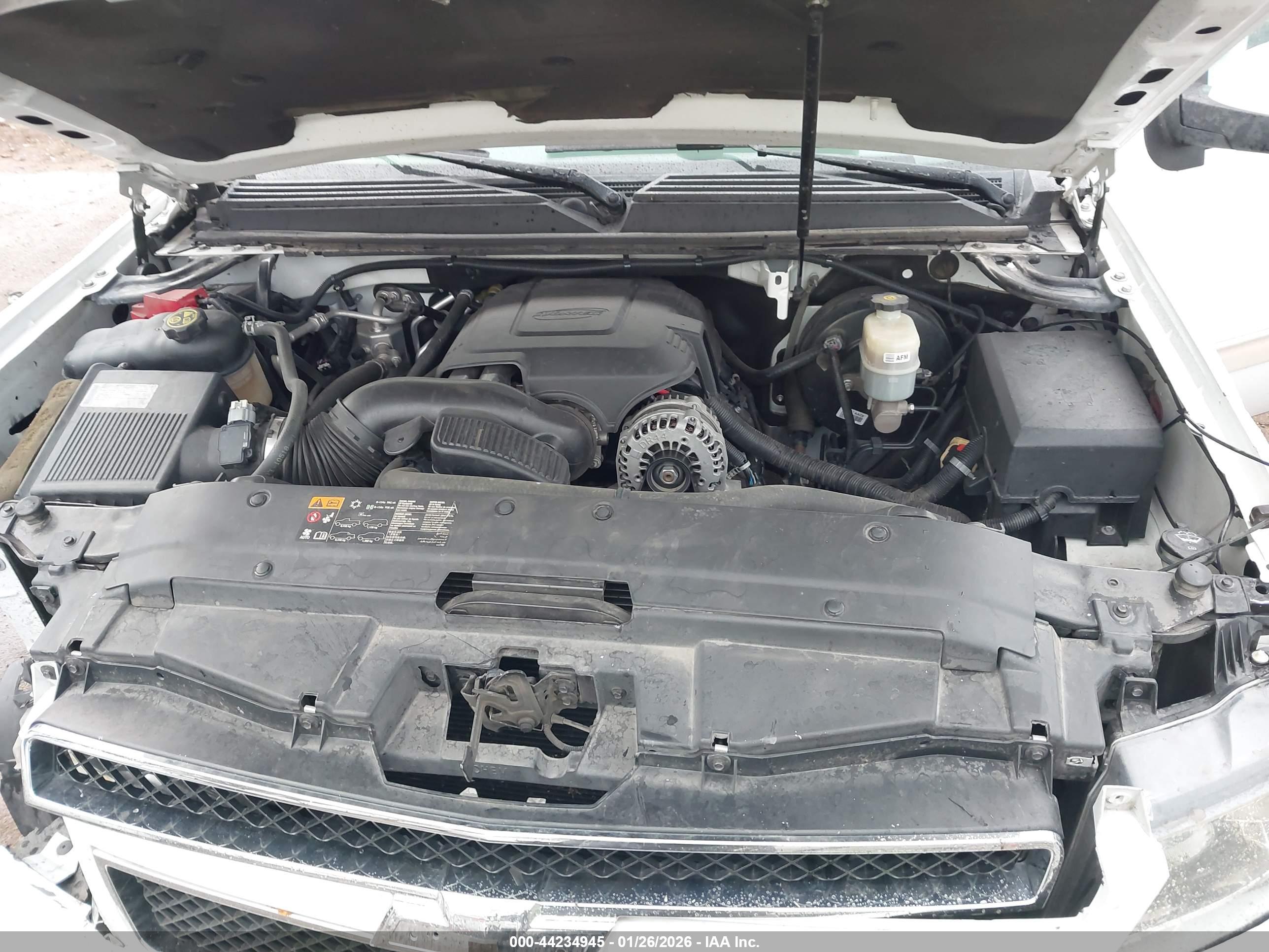 CHEVROLET TAHOE image 10
