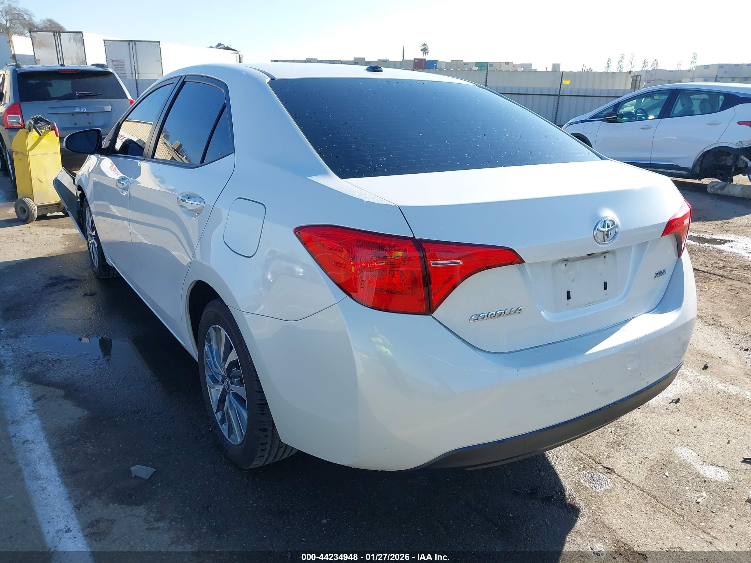 TOYOTA COROLLA image 3