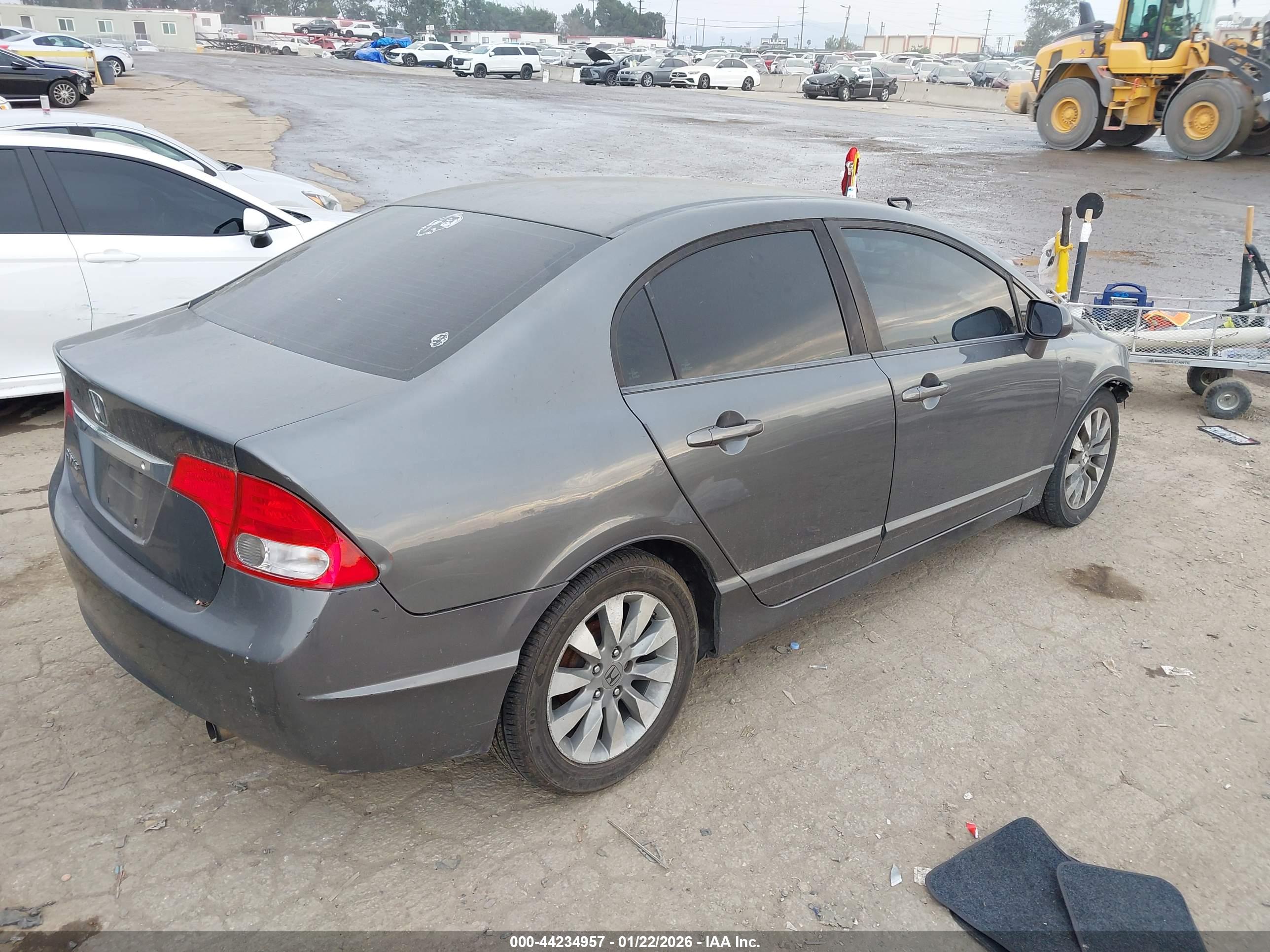 HONDA CIVIC image 4