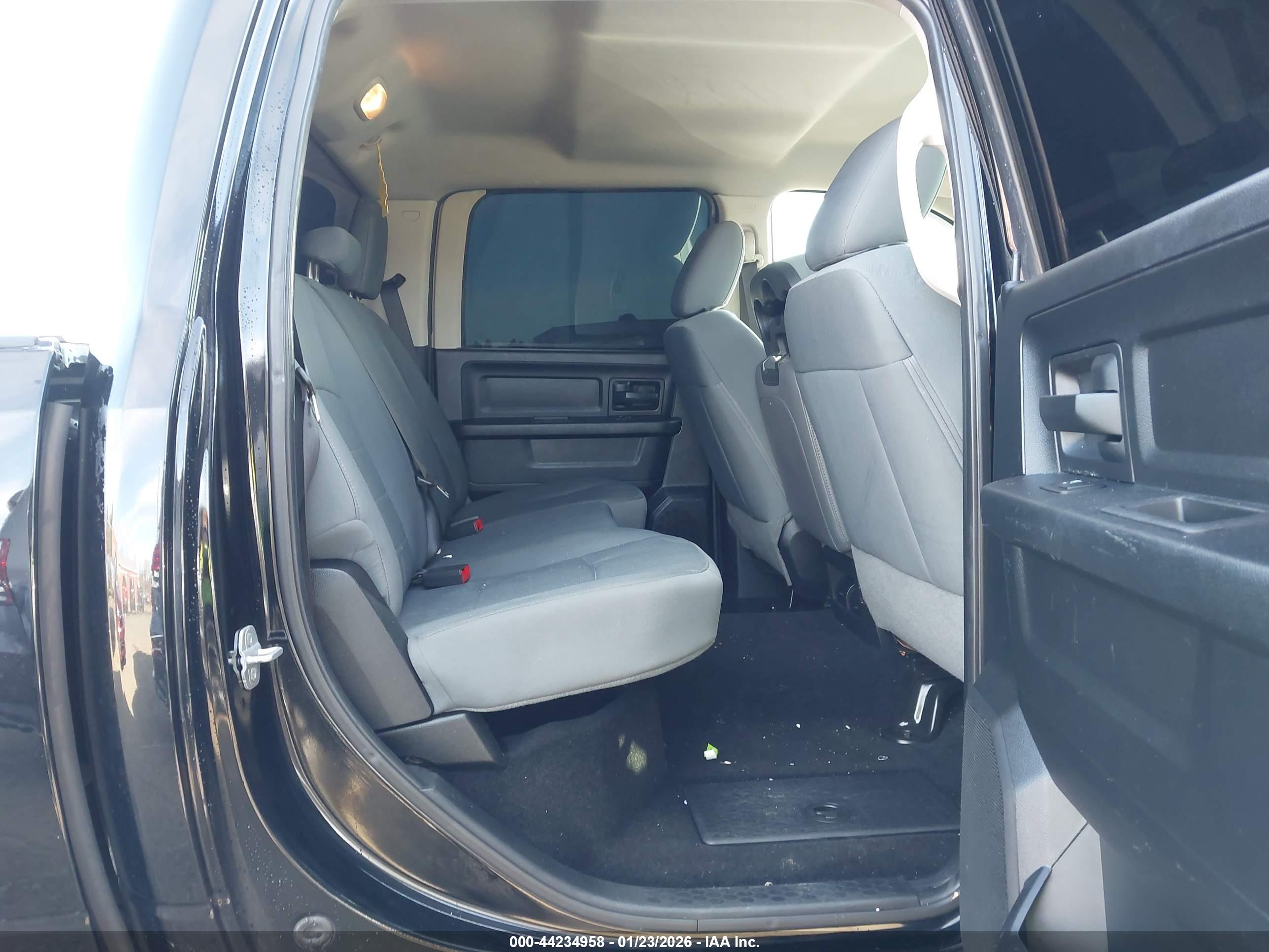 RAM 1500 image 8