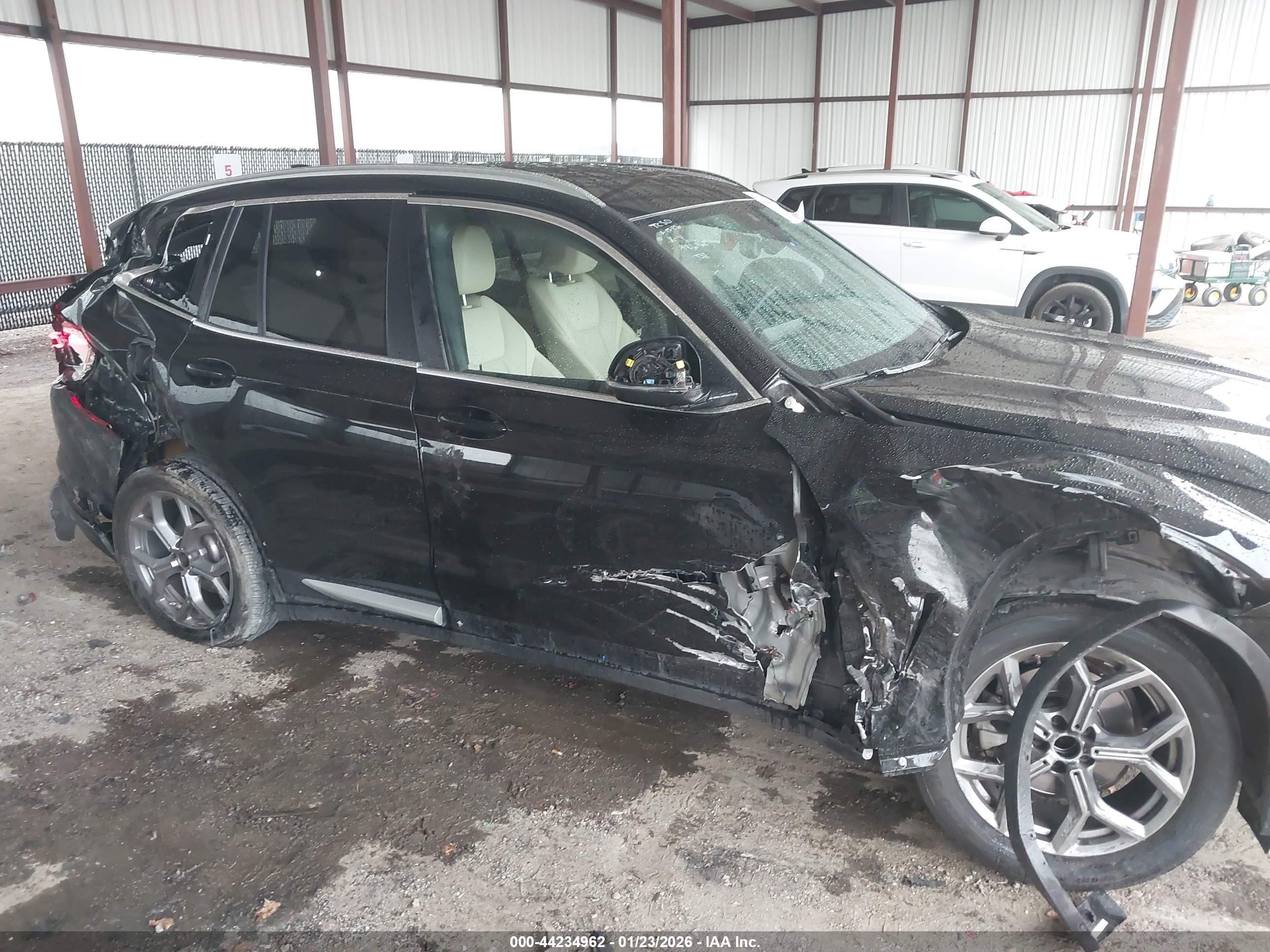 BMW X3 image 6