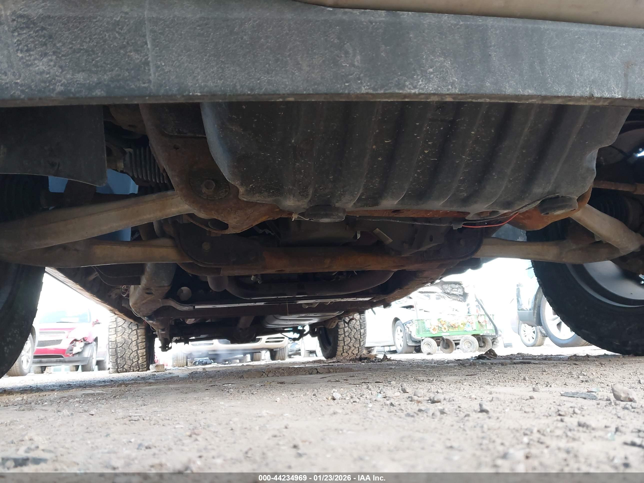 CHEVROLET AVALANCHE image 6