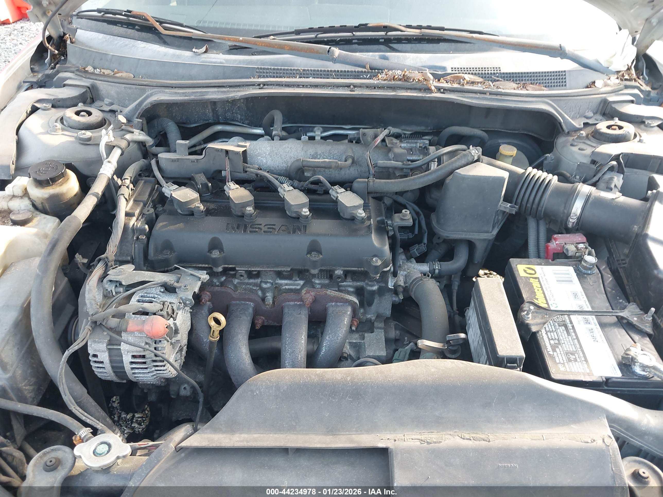 NISSAN ALTIMA image 10