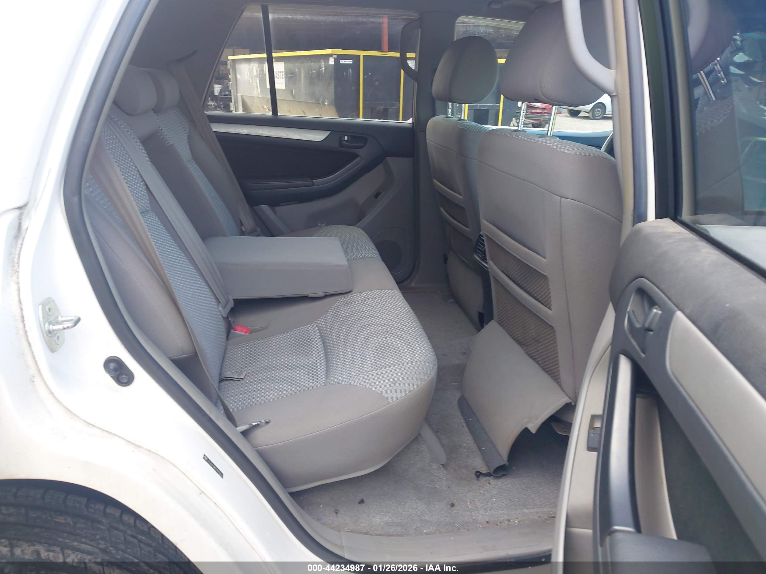 TOYOTA 4RUNNER image 8