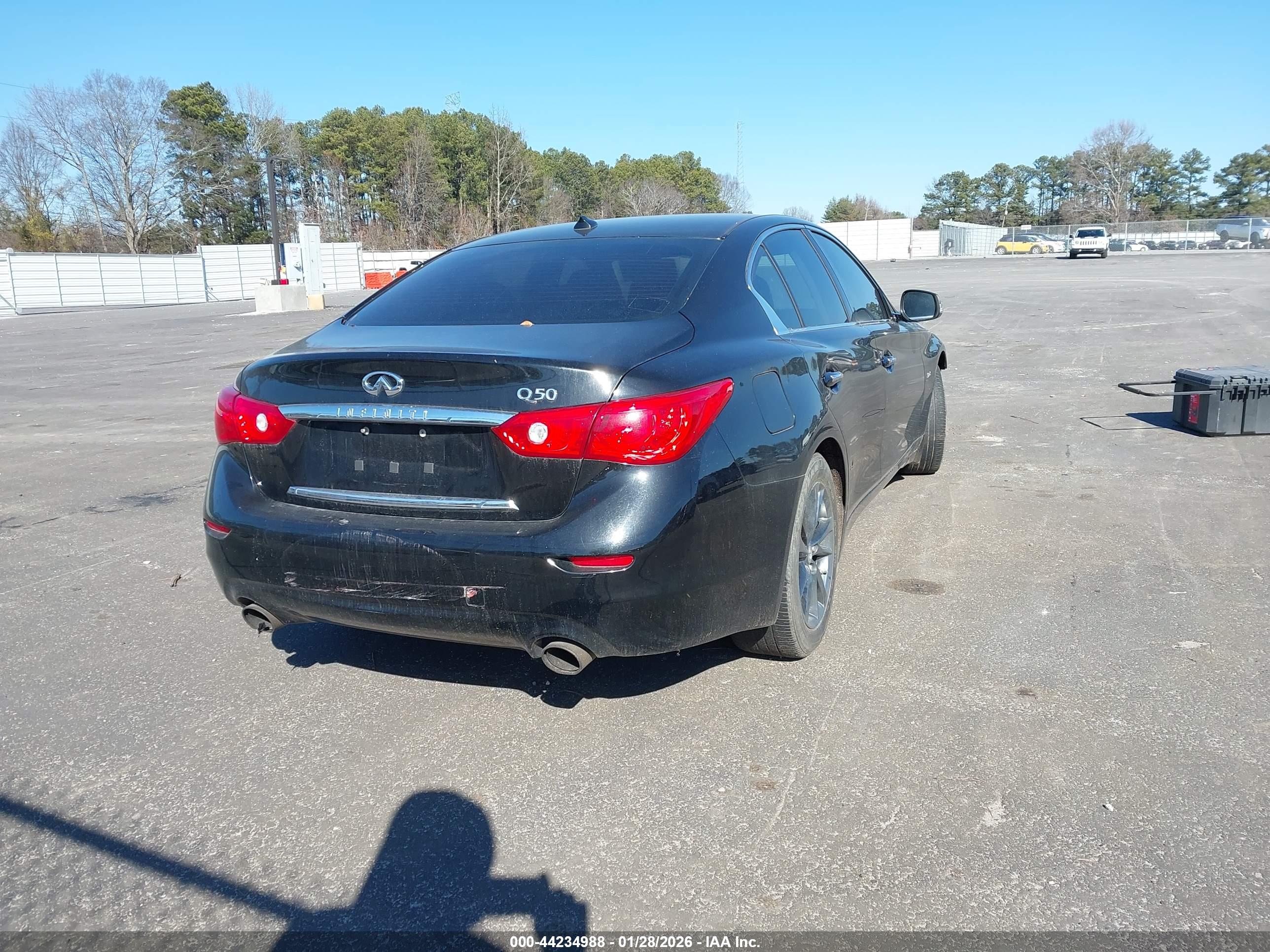 INFINITI Q50 image 4
