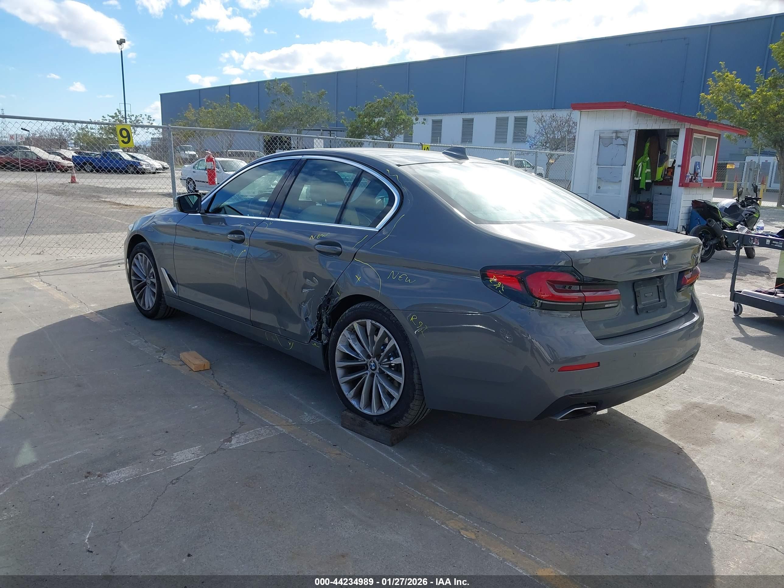 BMW 530I image 3