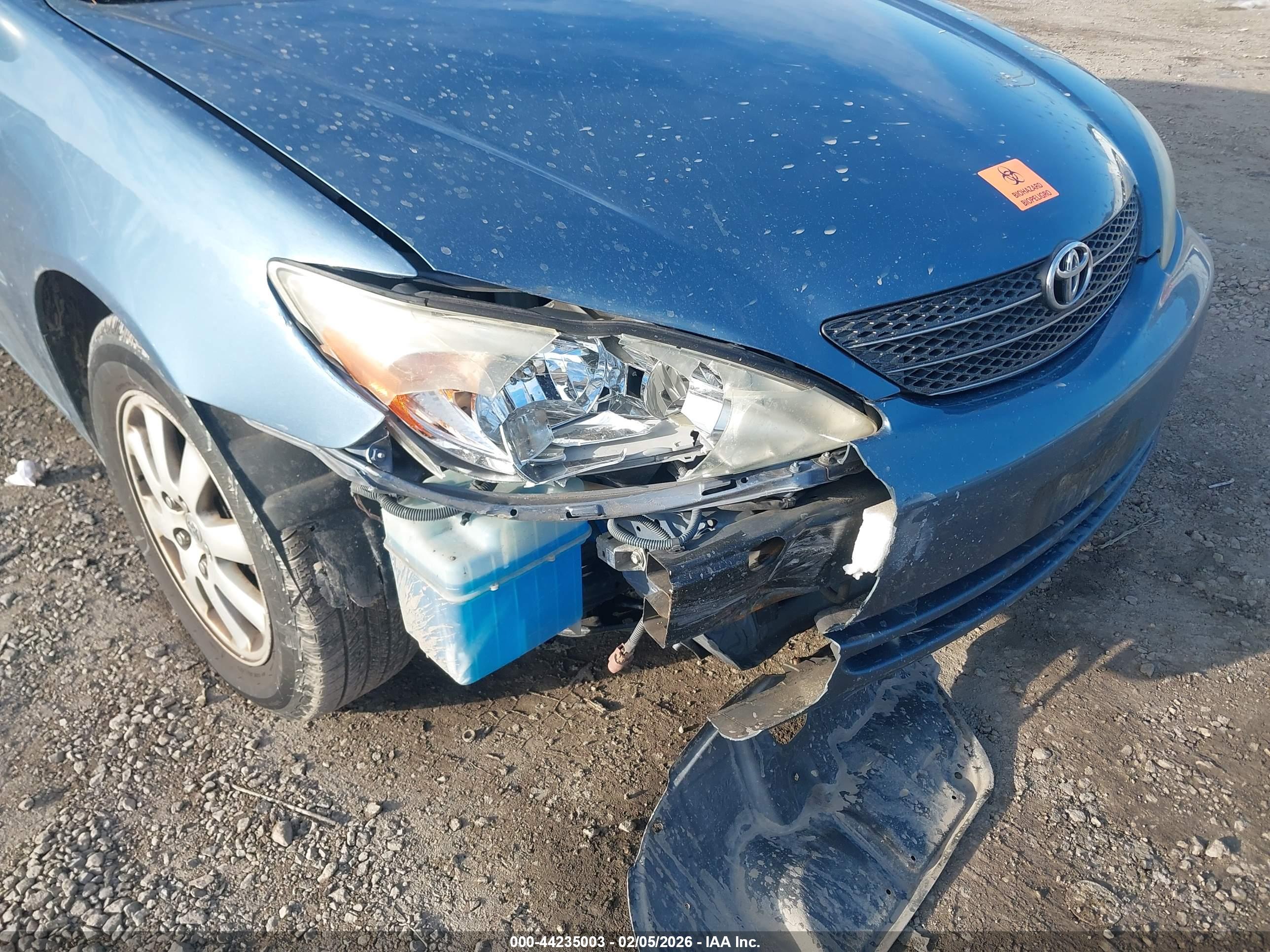 TOYOTA CAMRY image 6