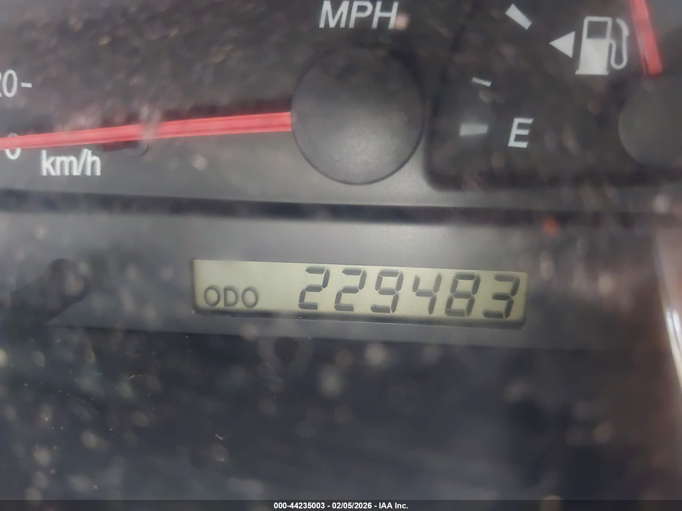 TOYOTA CAMRY image 7
