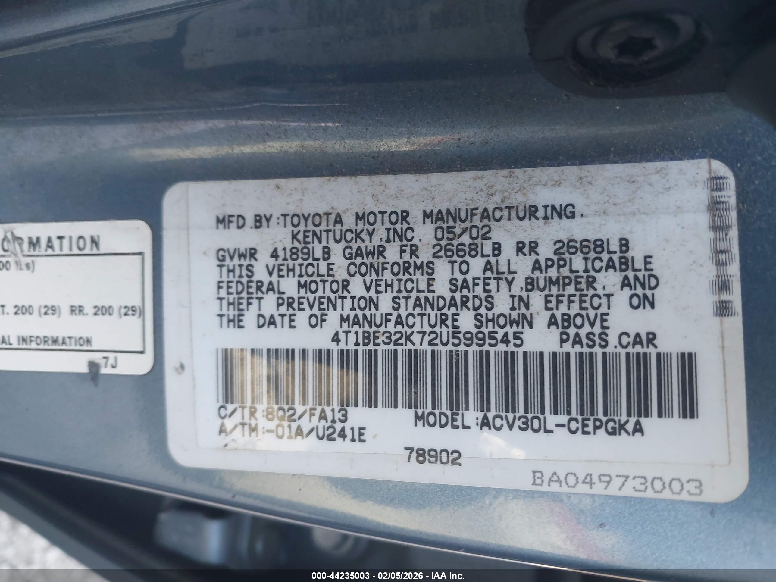TOYOTA CAMRY image 9