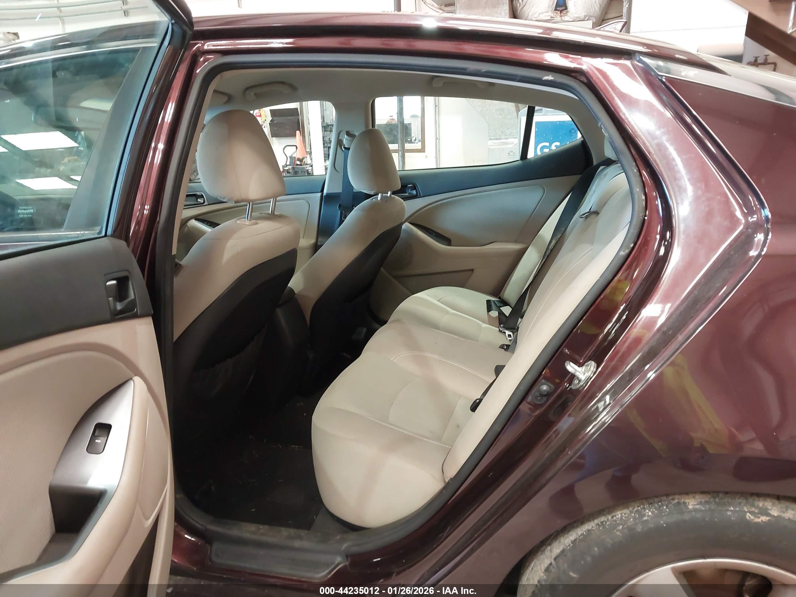 KIA OPTIMA image 8