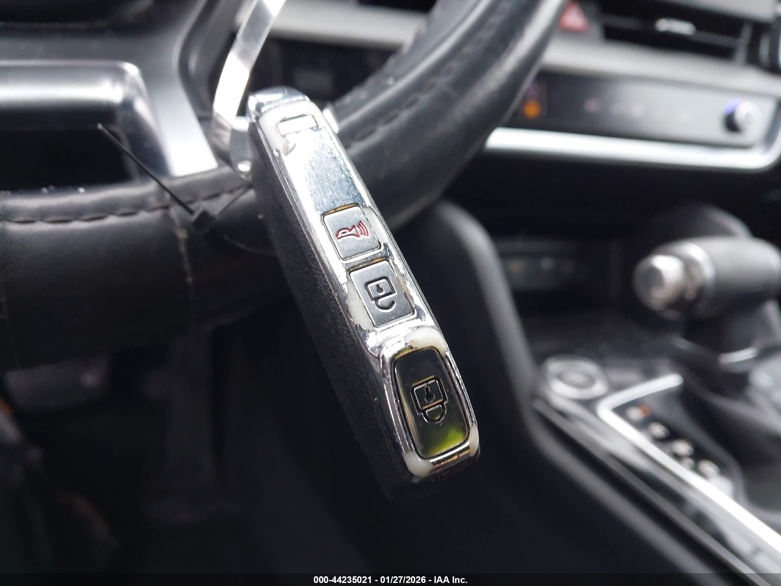 KIA SPORTAGE image 11