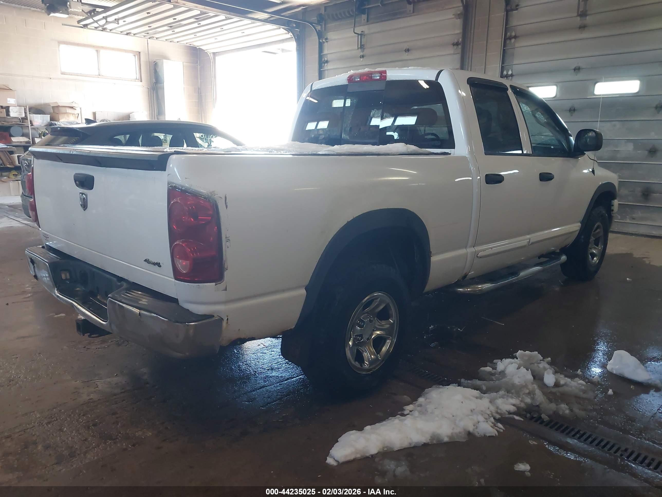 DODGE RAM image 4