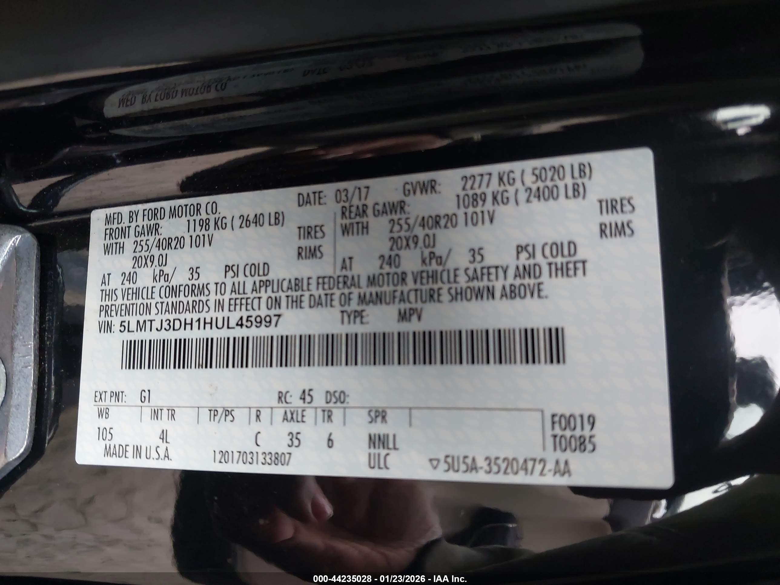 LINCOLN MKC image 9