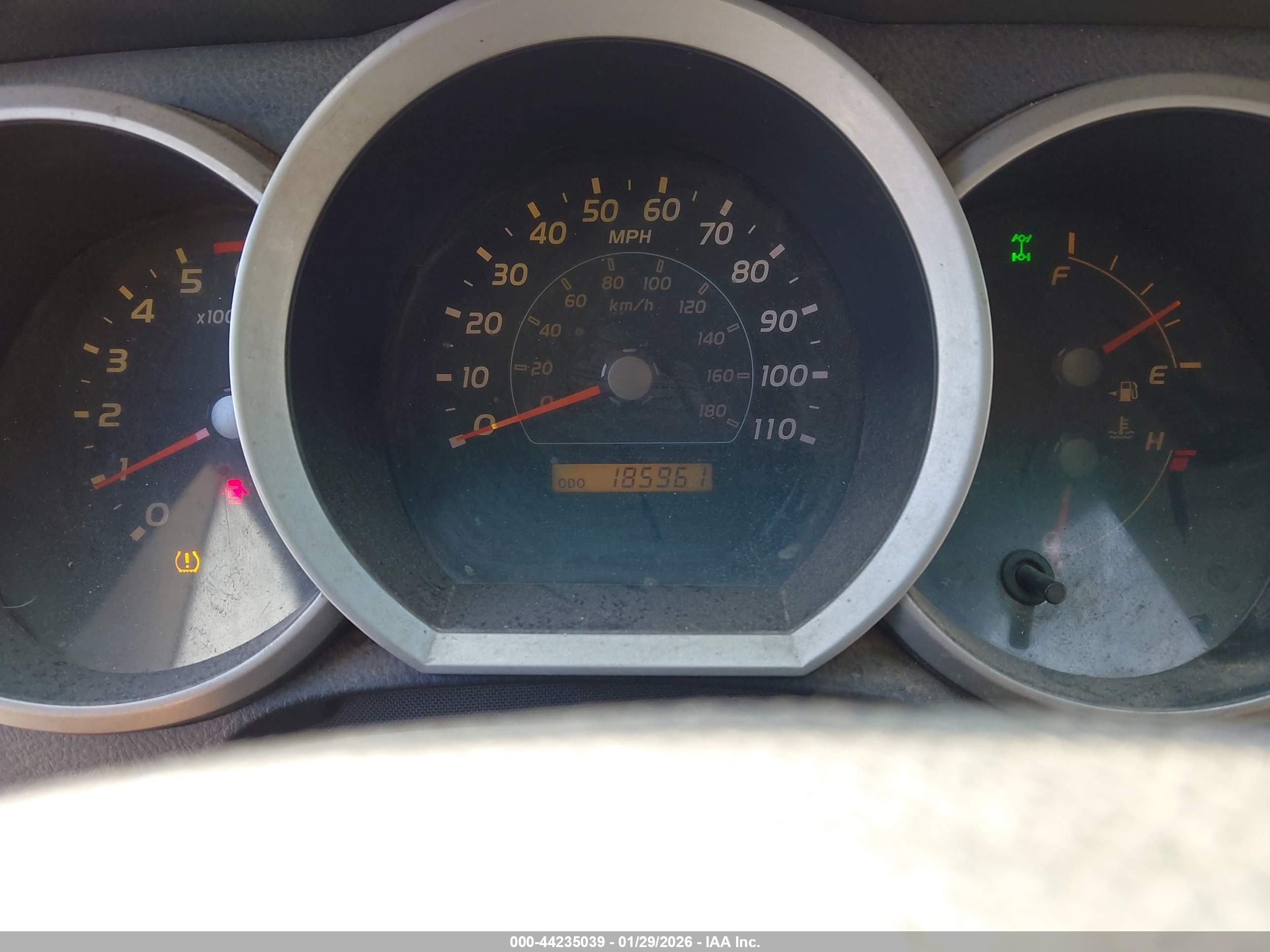 TOYOTA 4RUNNER image 7
