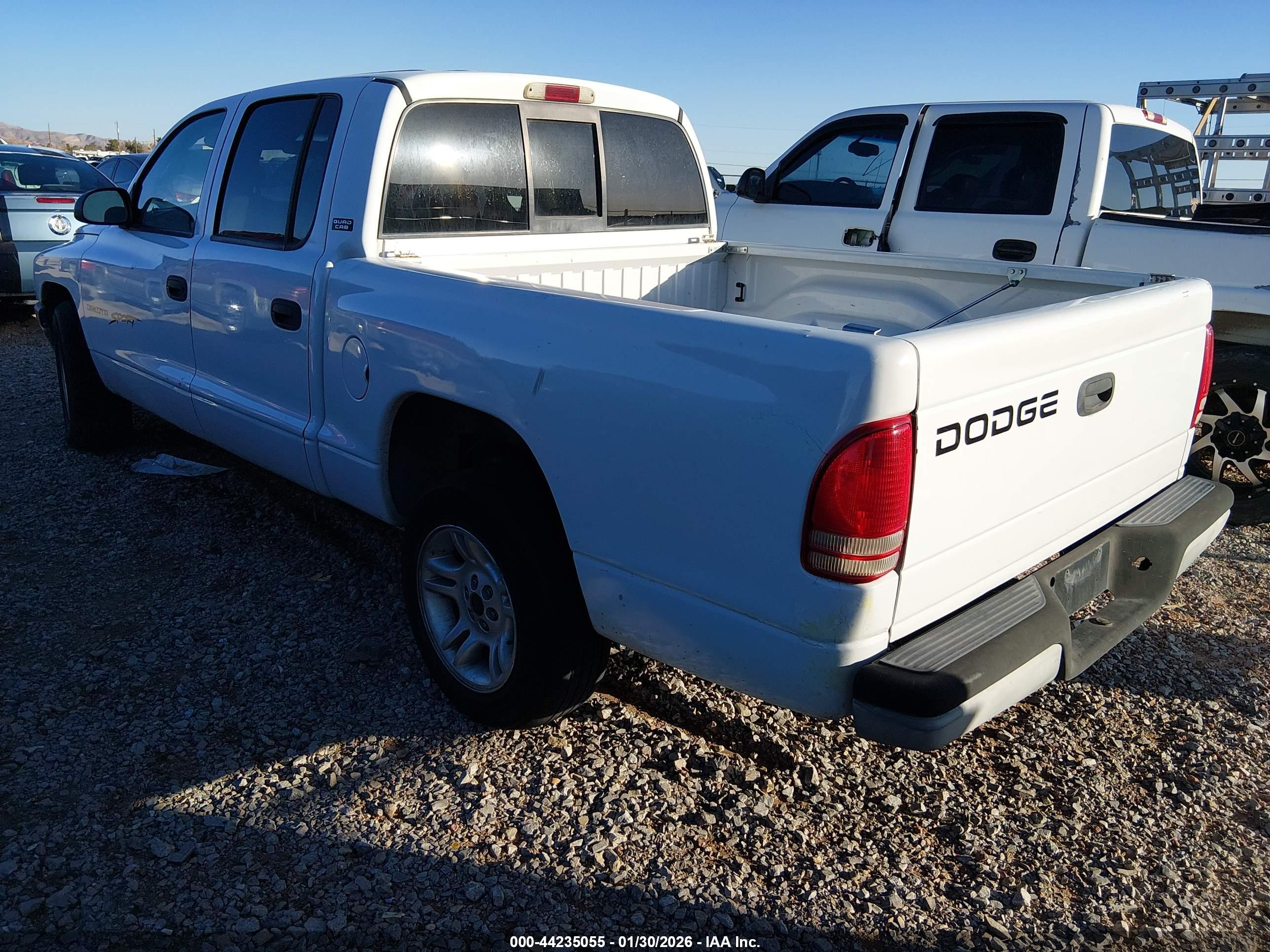 DODGE DAKOTA image 3