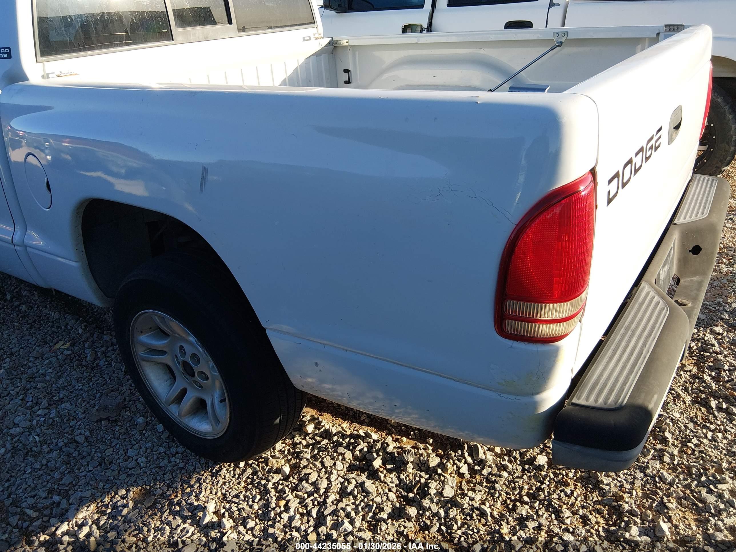 DODGE DAKOTA image 6