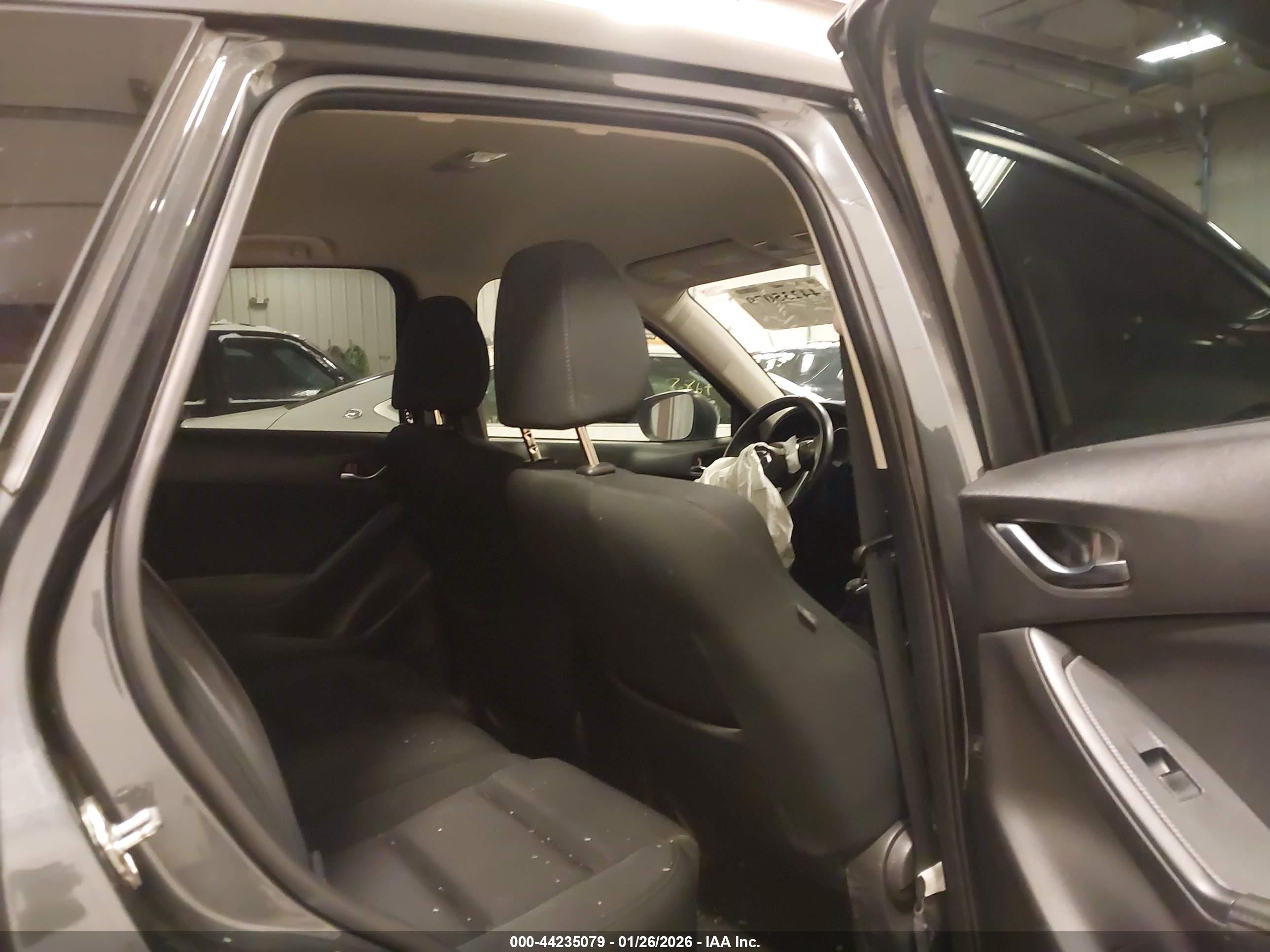 MAZDA CX-5 image 8