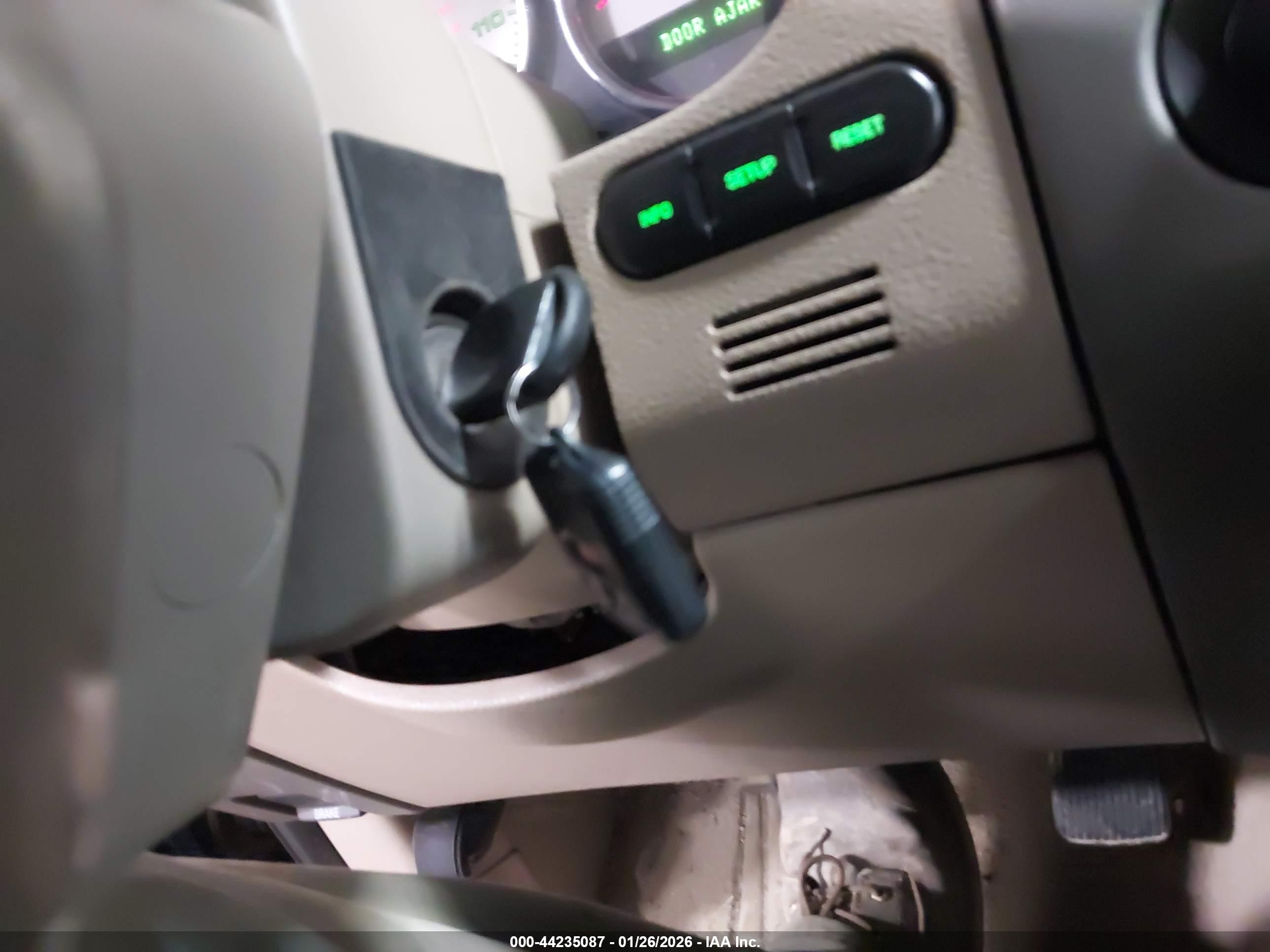 FORD F-150 image 11