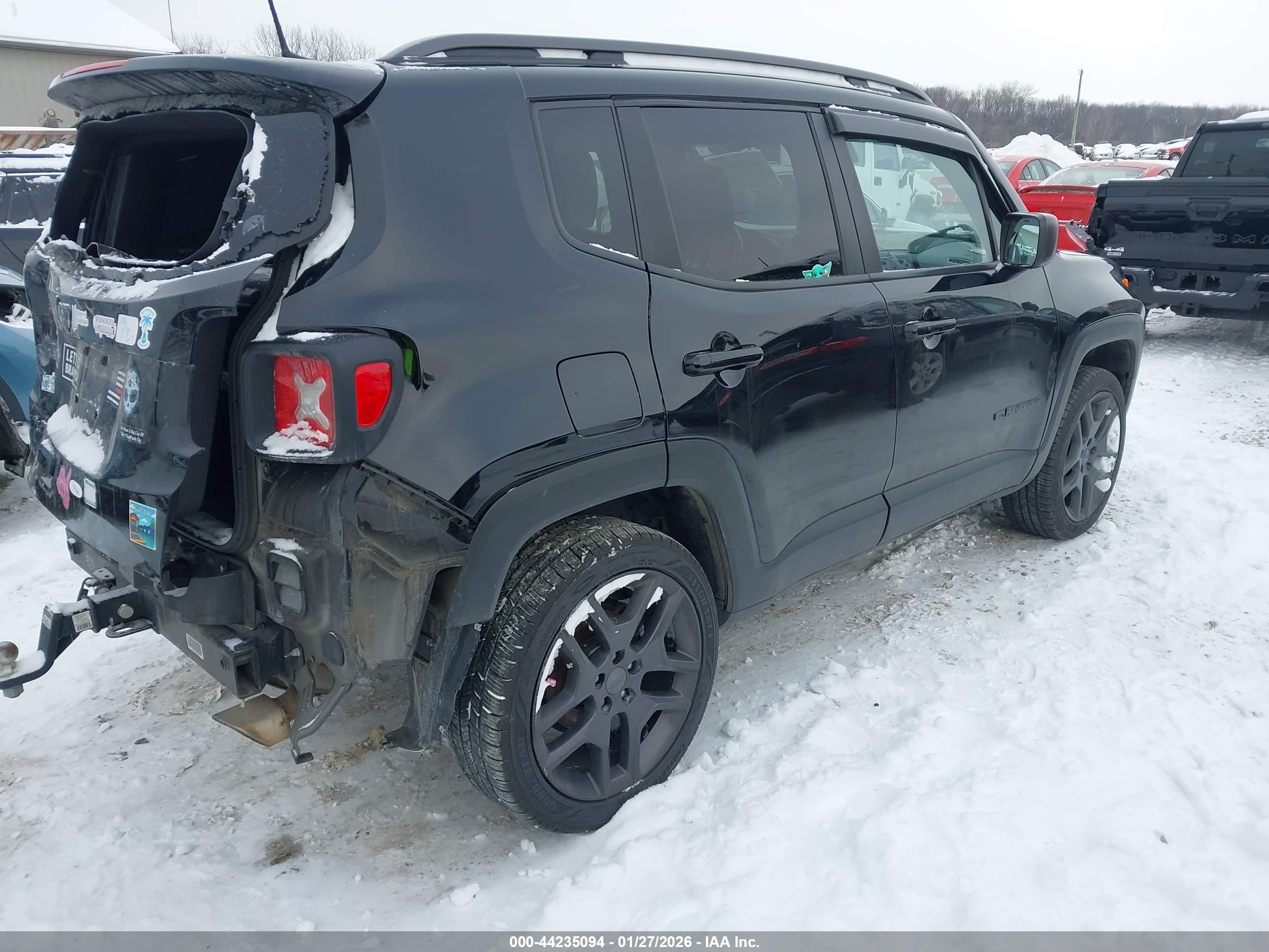JEEP RENEGADE image 4