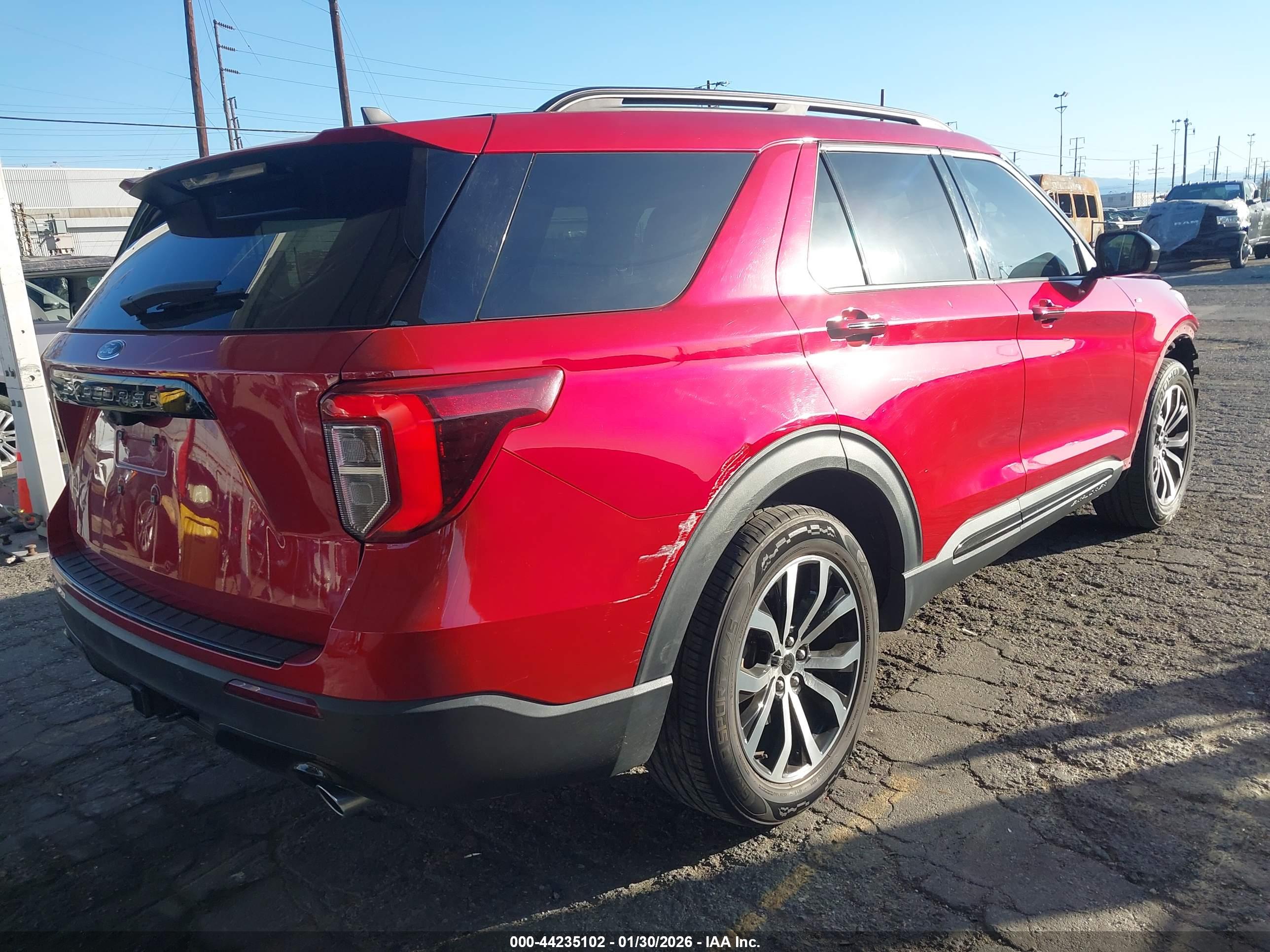 FORD EXPLORER image 4