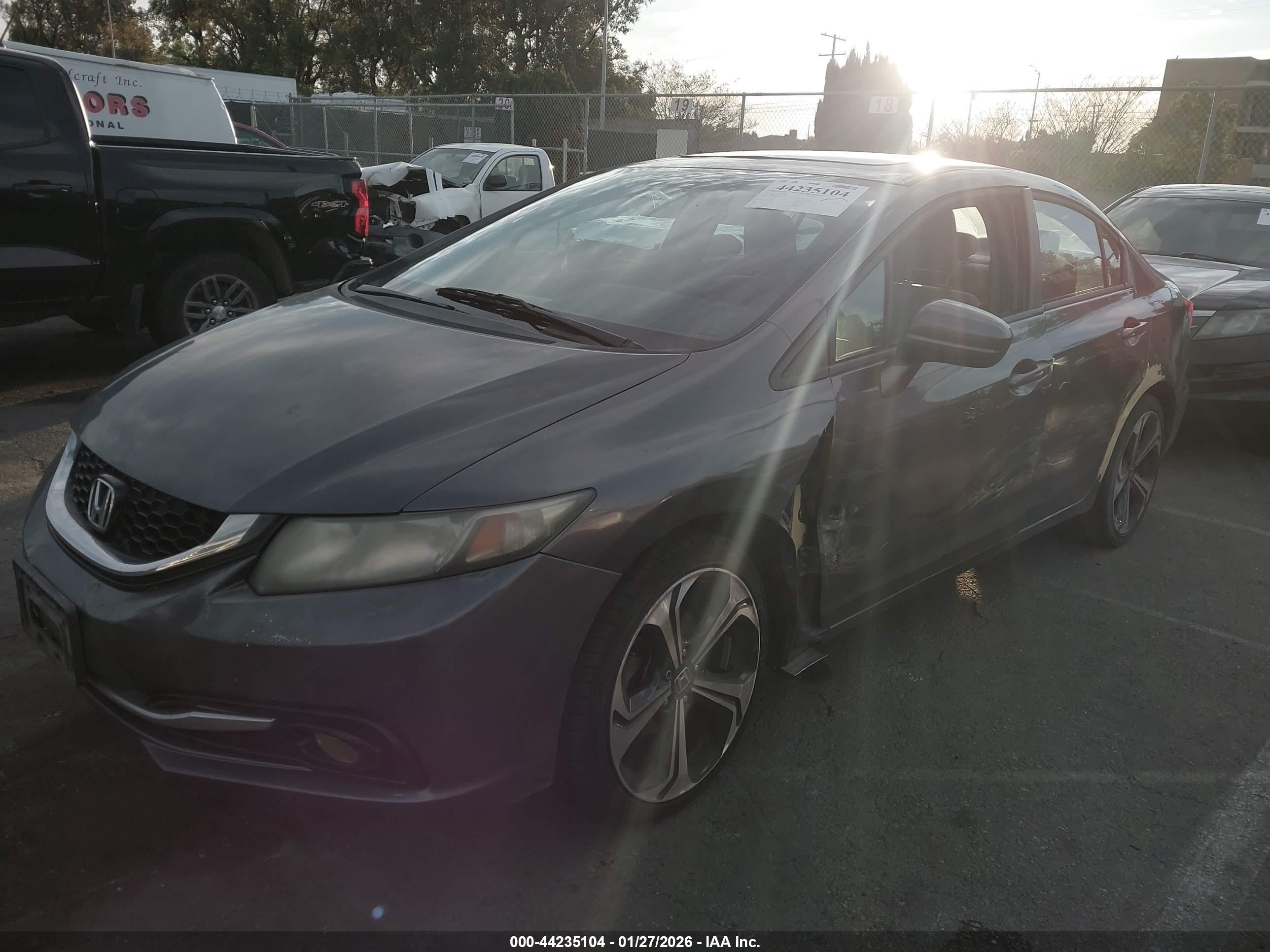 HONDA CIVIC image 2