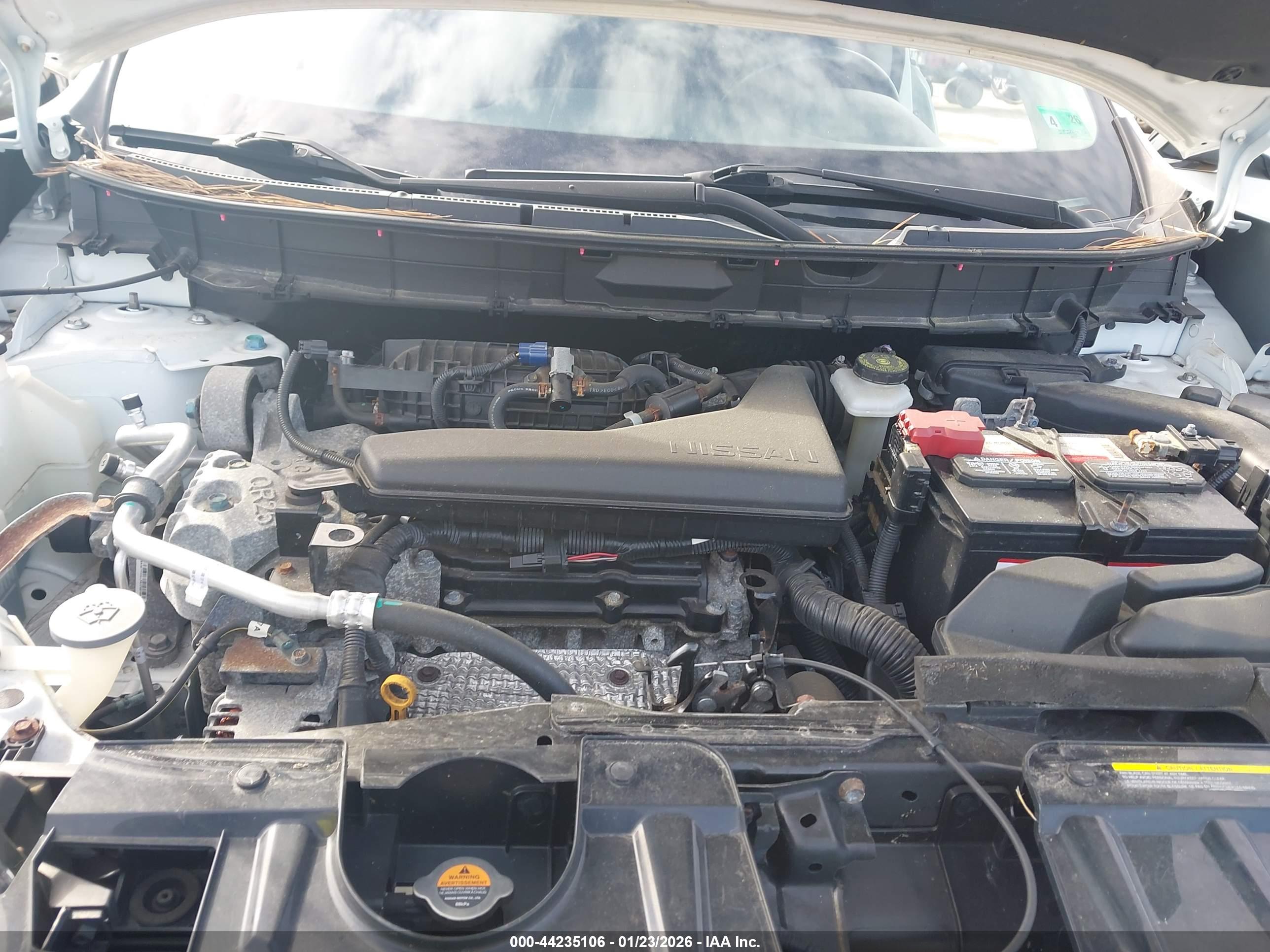 NISSAN ROGUE image 10