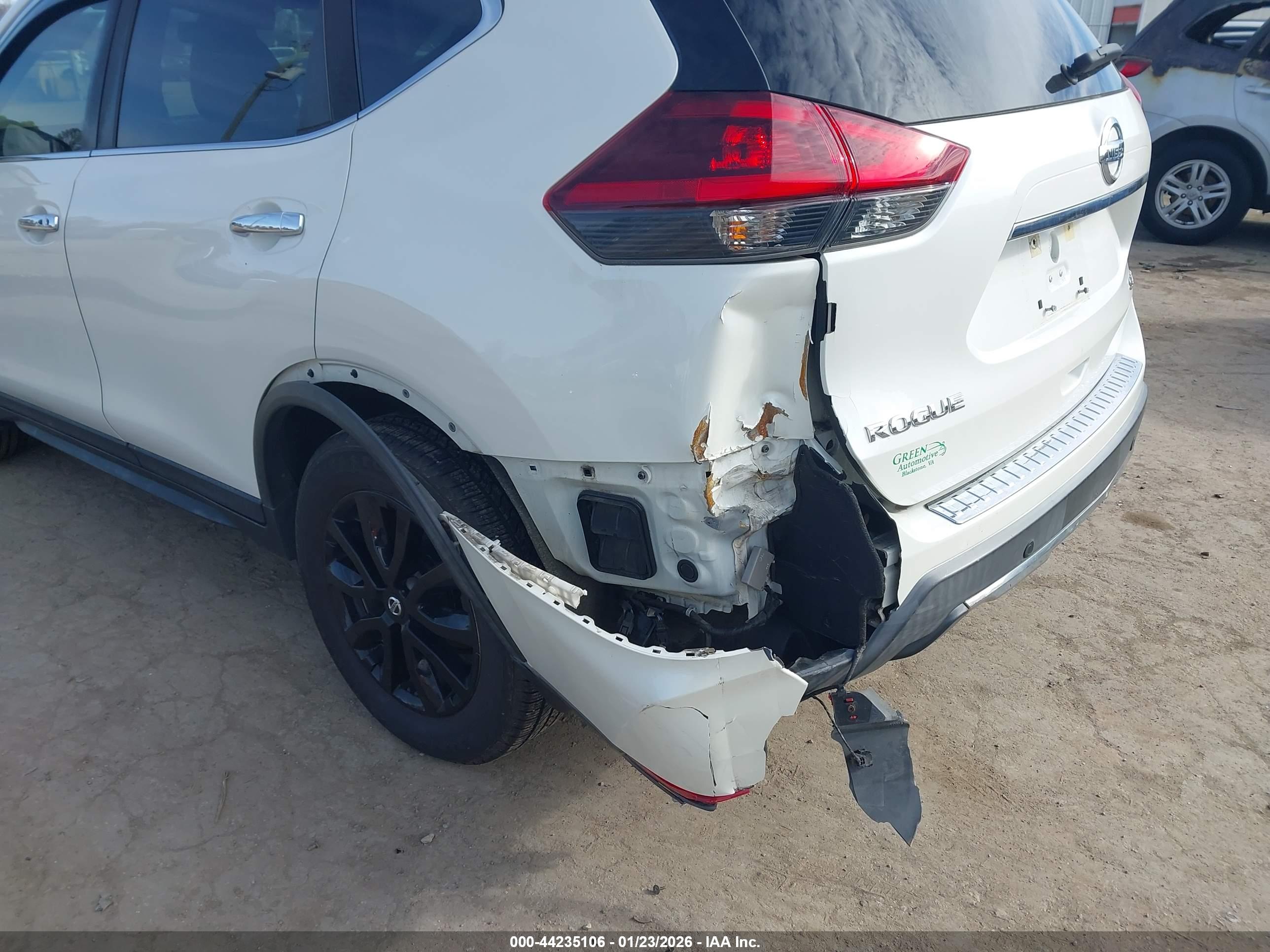 NISSAN ROGUE image 6