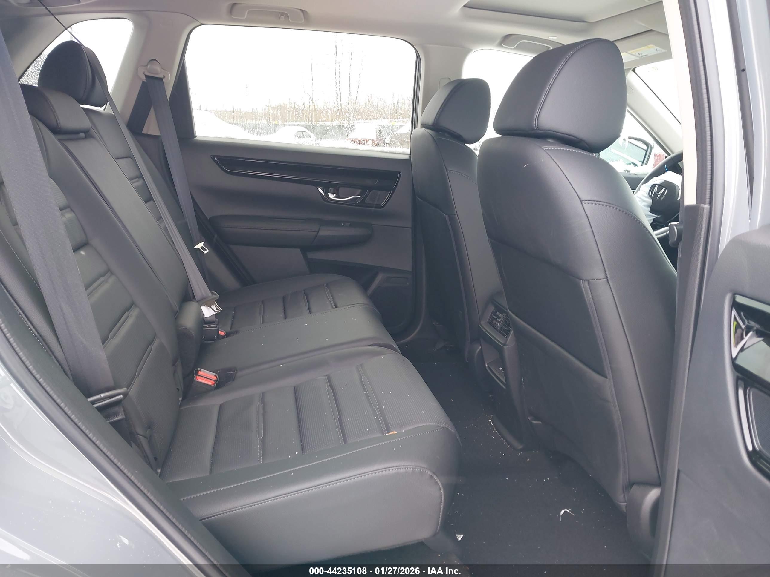 HONDA CR-V image 8
