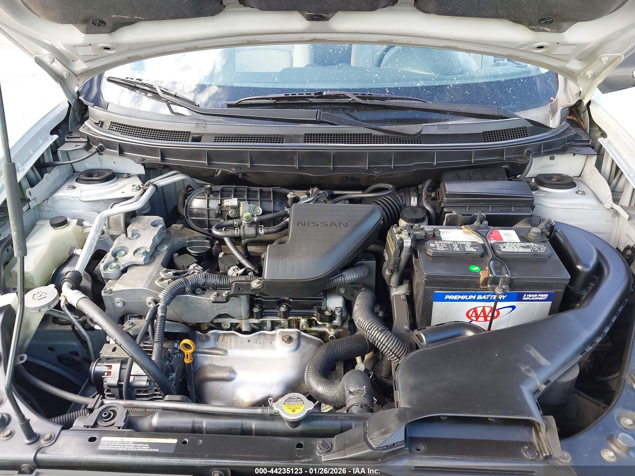 NISSAN ROGUE image 10