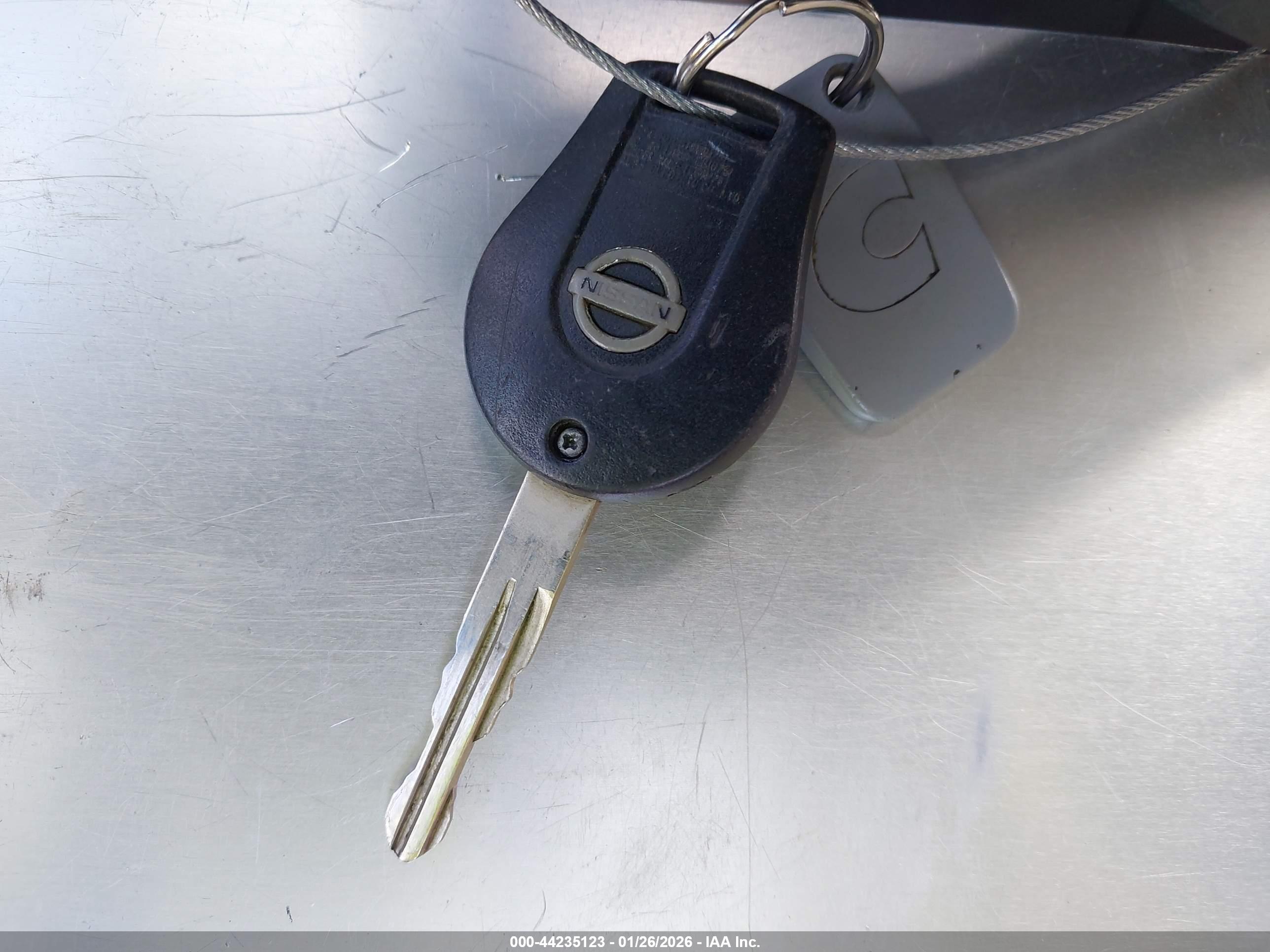 NISSAN ROGUE image 11