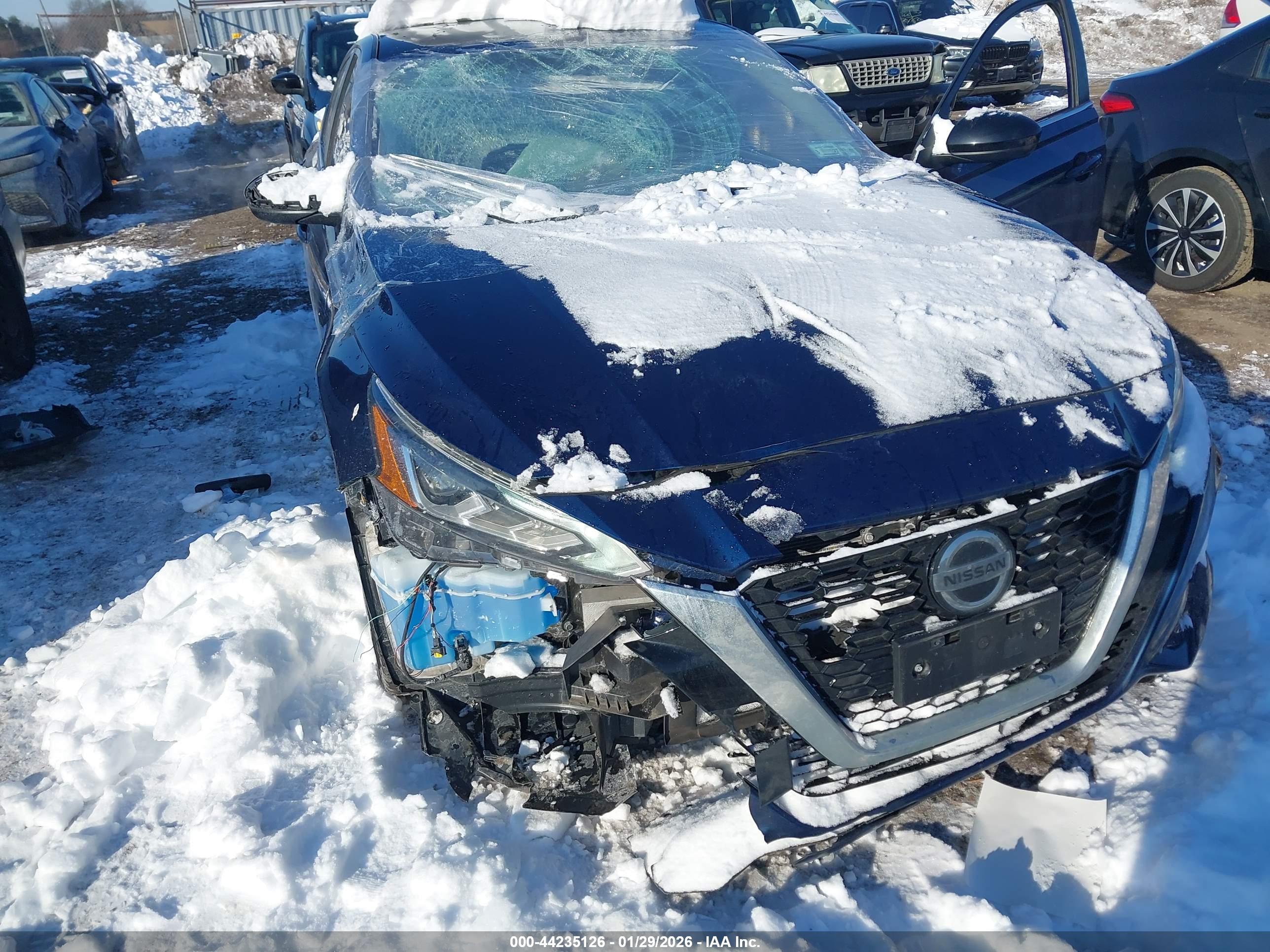 NISSAN ALTIMA image 6