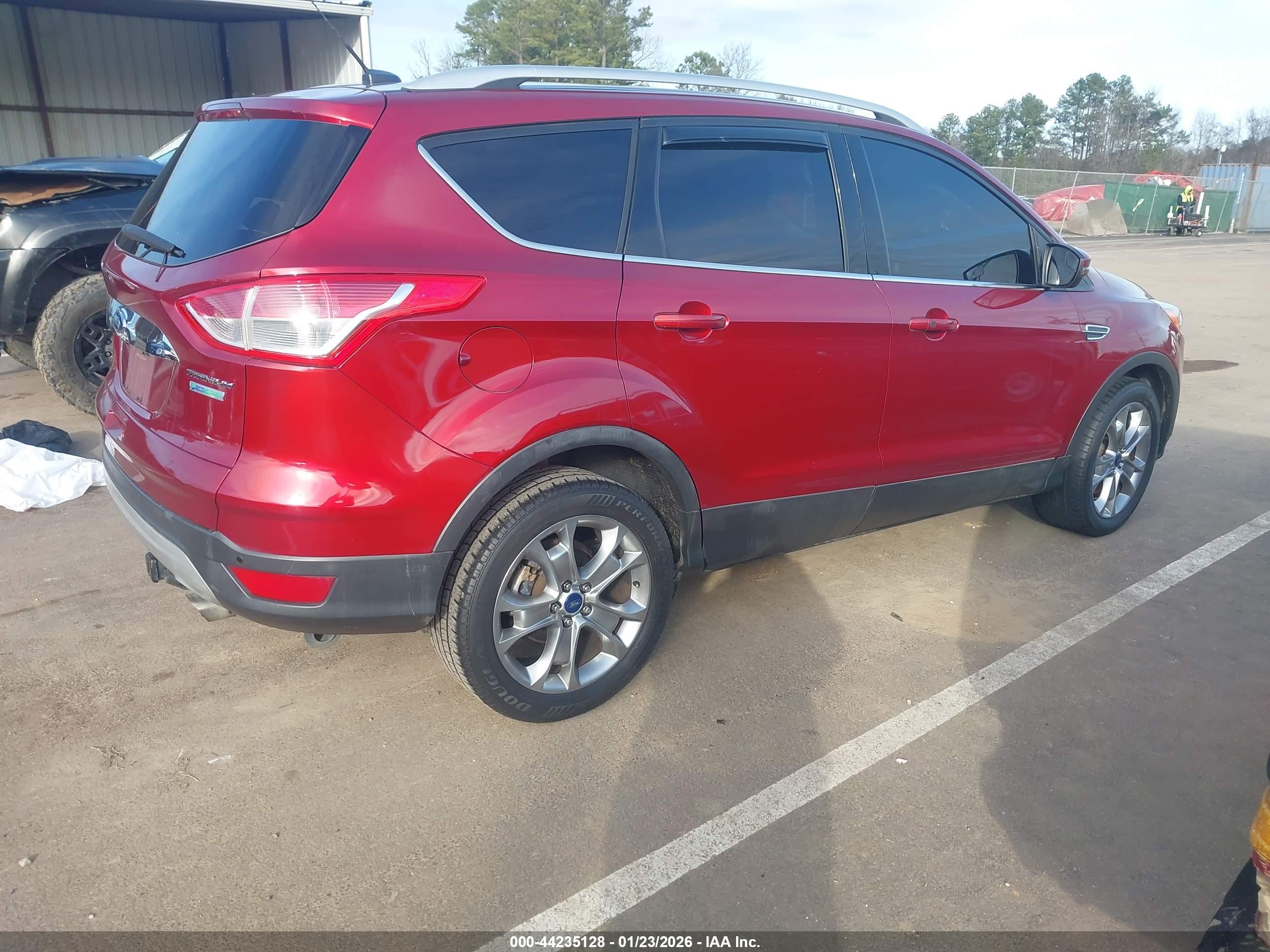 FORD ESCAPE image 4