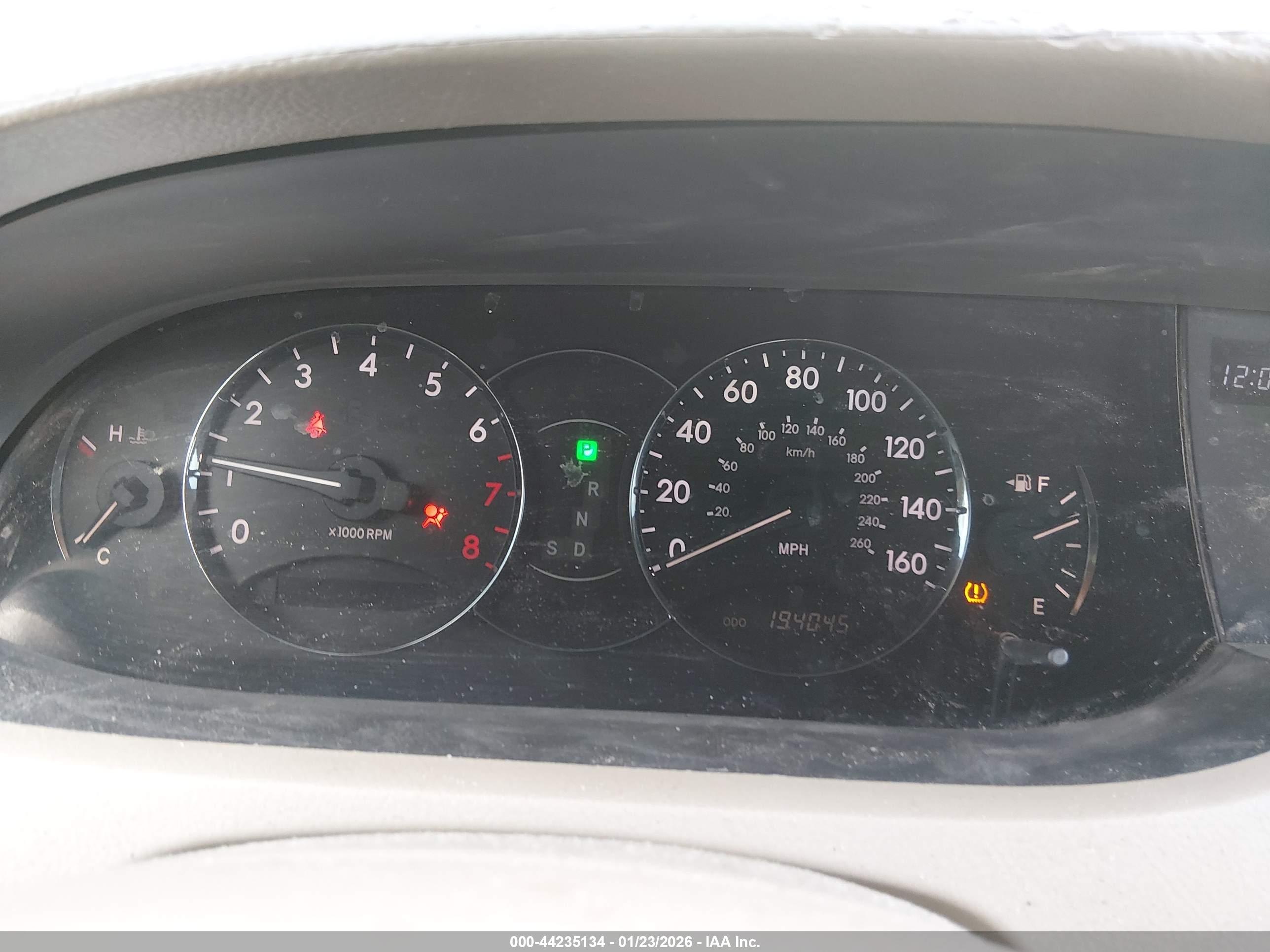 TOYOTA AVALON image 7