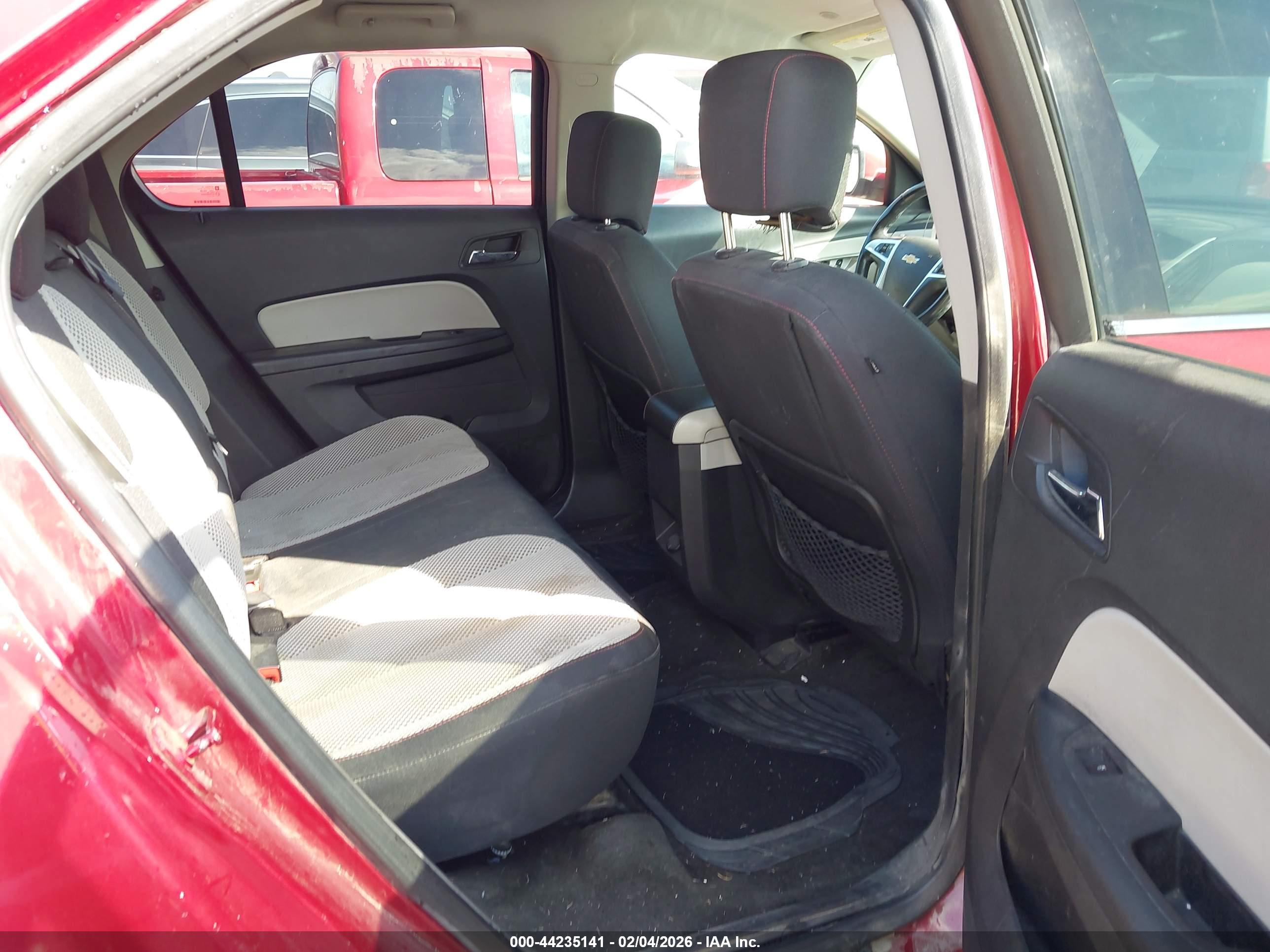 CHEVROLET EQUINOX image 8
