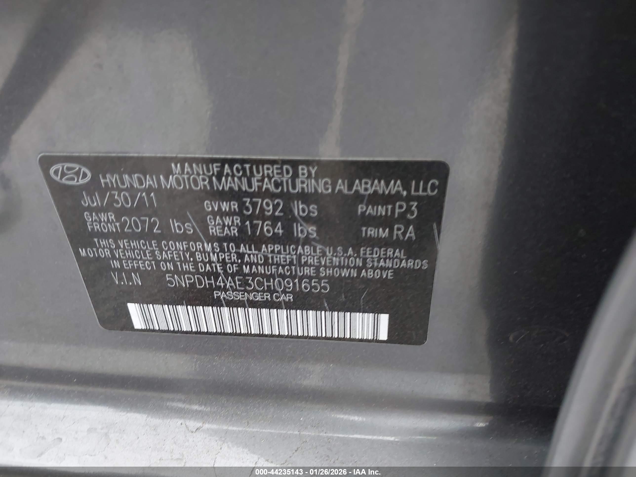 HYUNDAI ELANTRA image 9