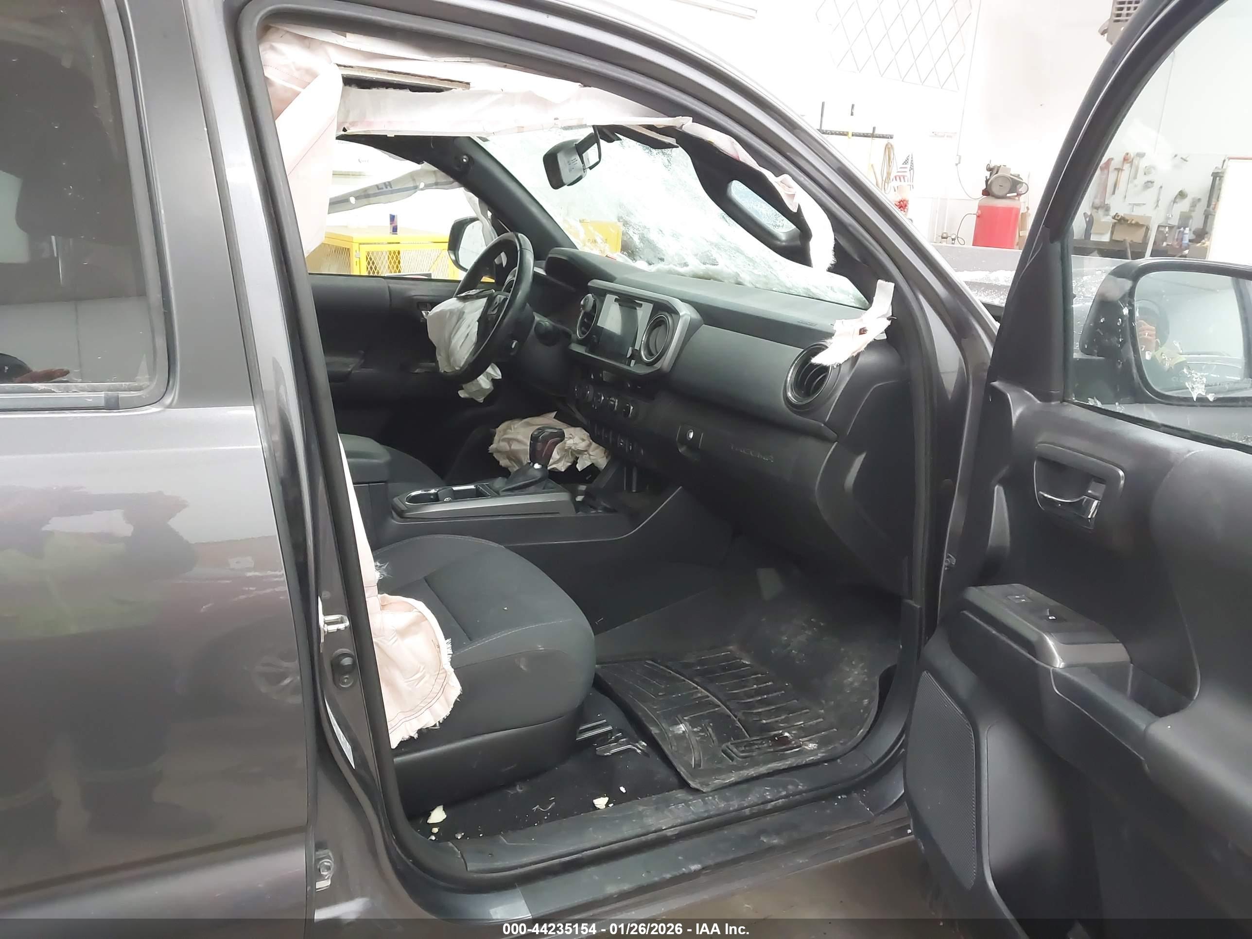 TOYOTA TACOMA image 5