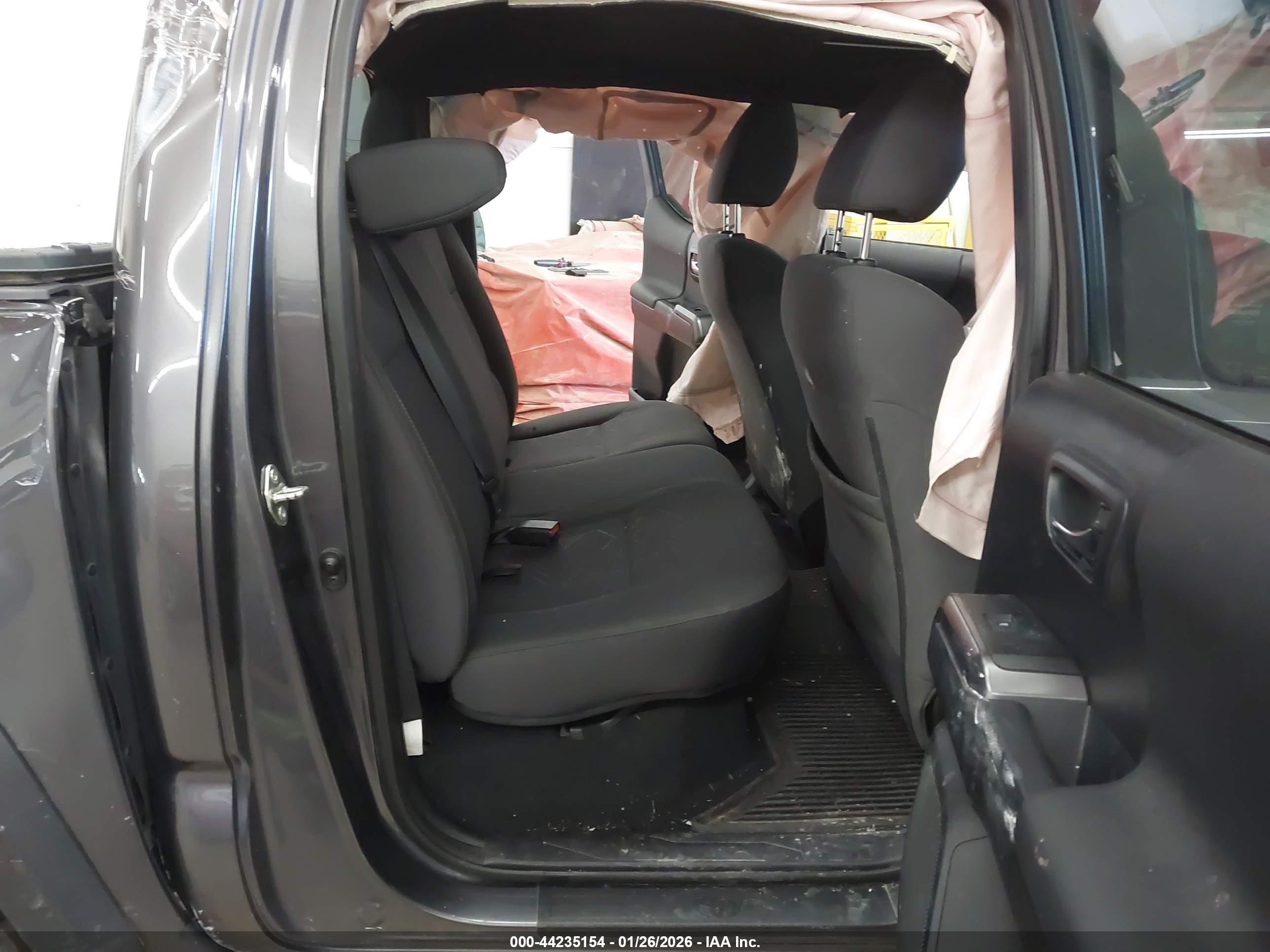 TOYOTA TACOMA image 8