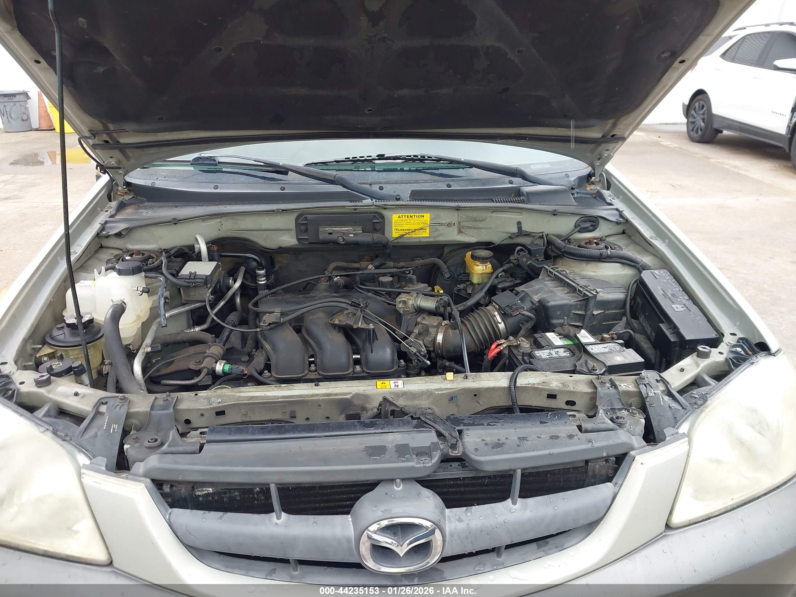 MAZDA TRIBUTE image 10