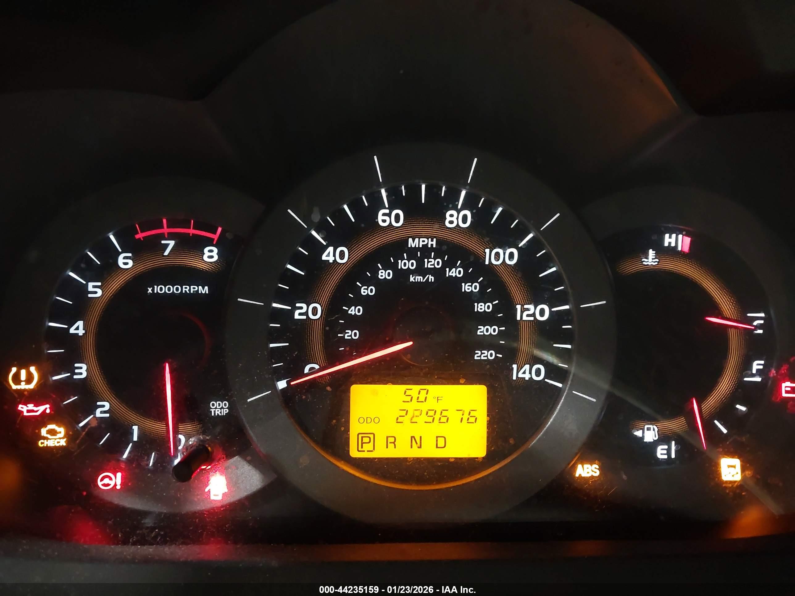 TOYOTA RAV4 image 7