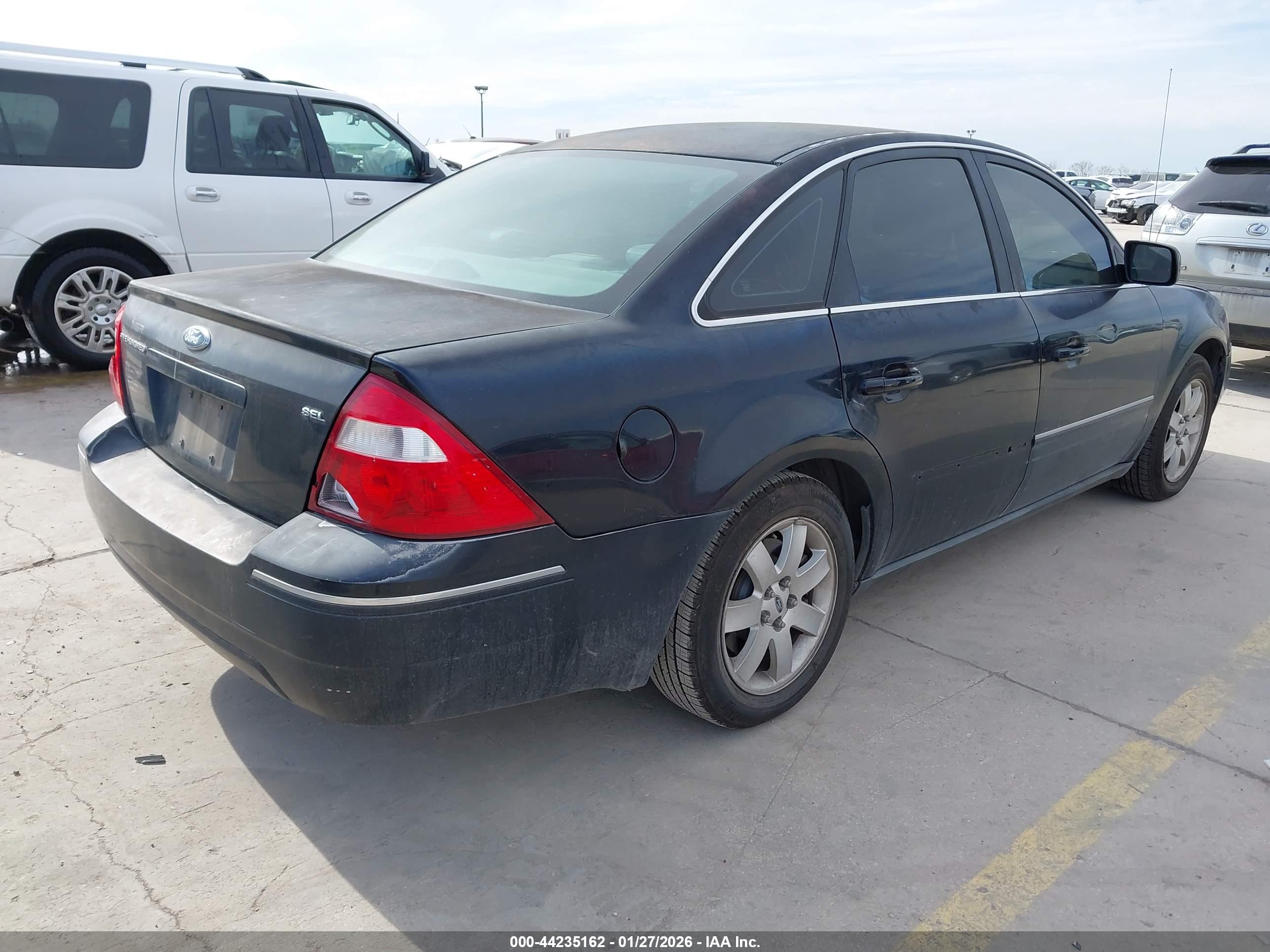FORD FIVE image 4