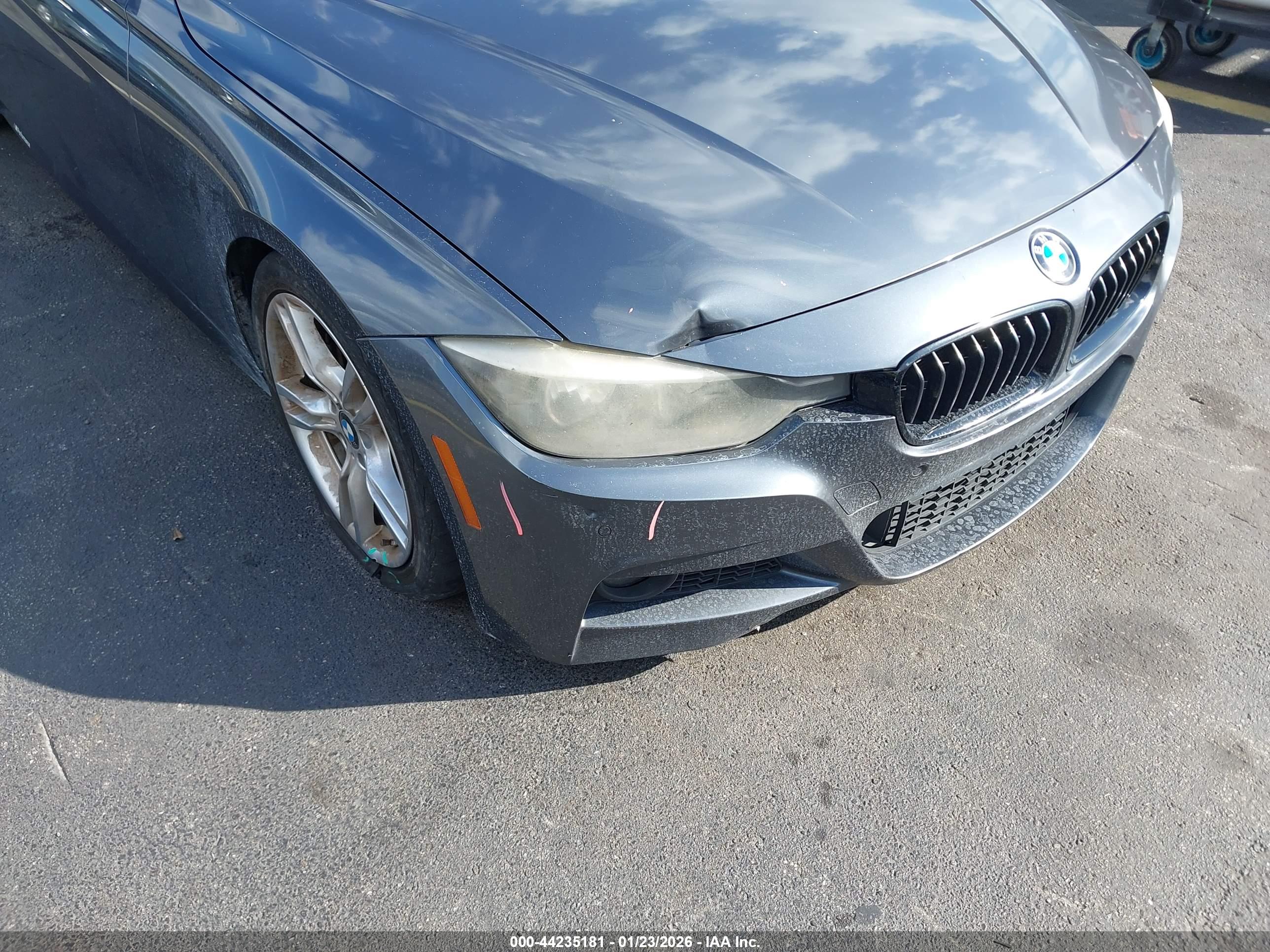 BMW 328I image 6