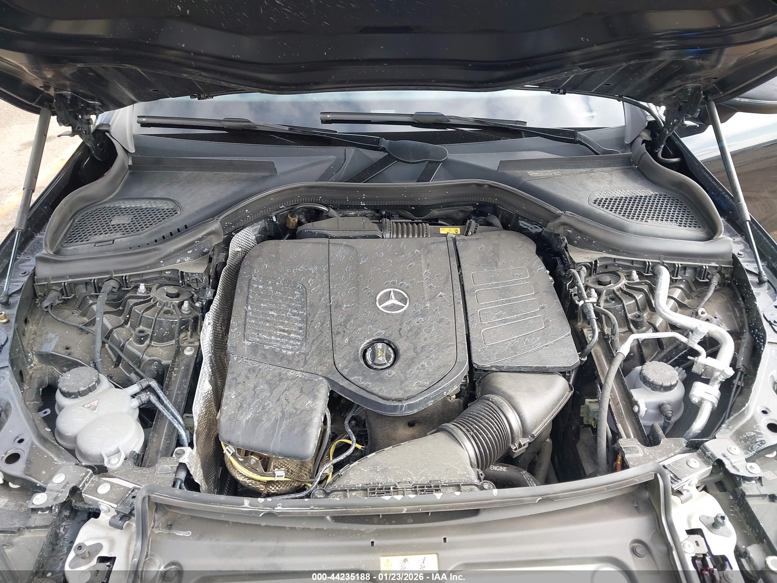 MERCEDES-BENZ GLC image 10